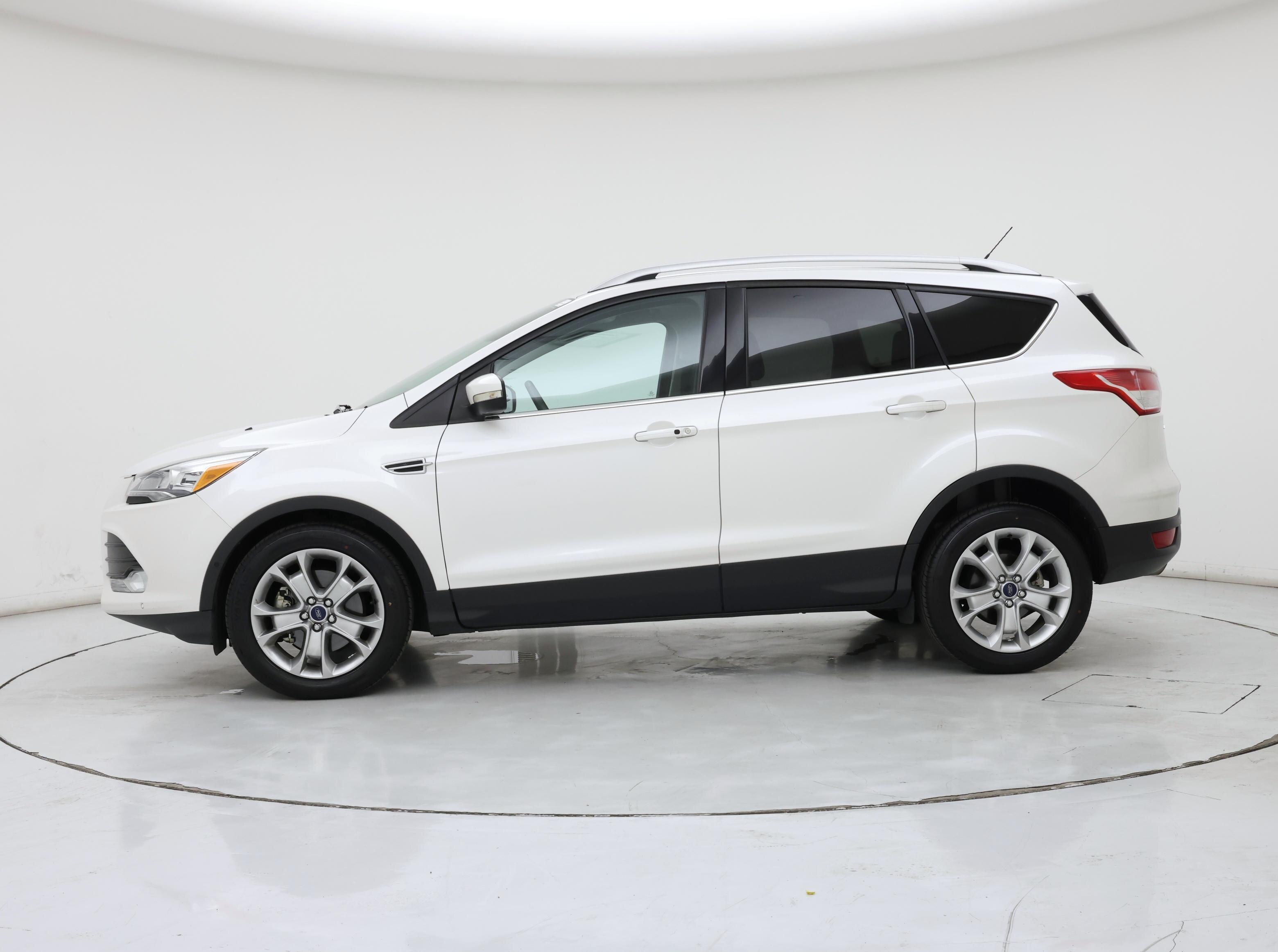Thumbnail: 2015 Ford Escape - 3