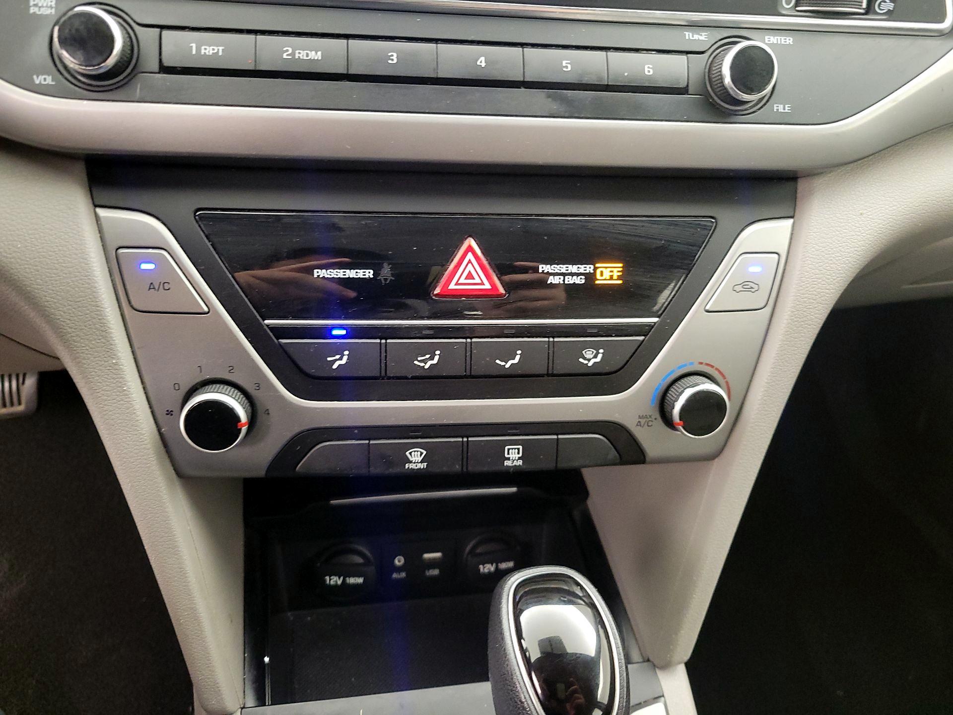 Thumbnail: 2017 Hyundai Elantra - 15