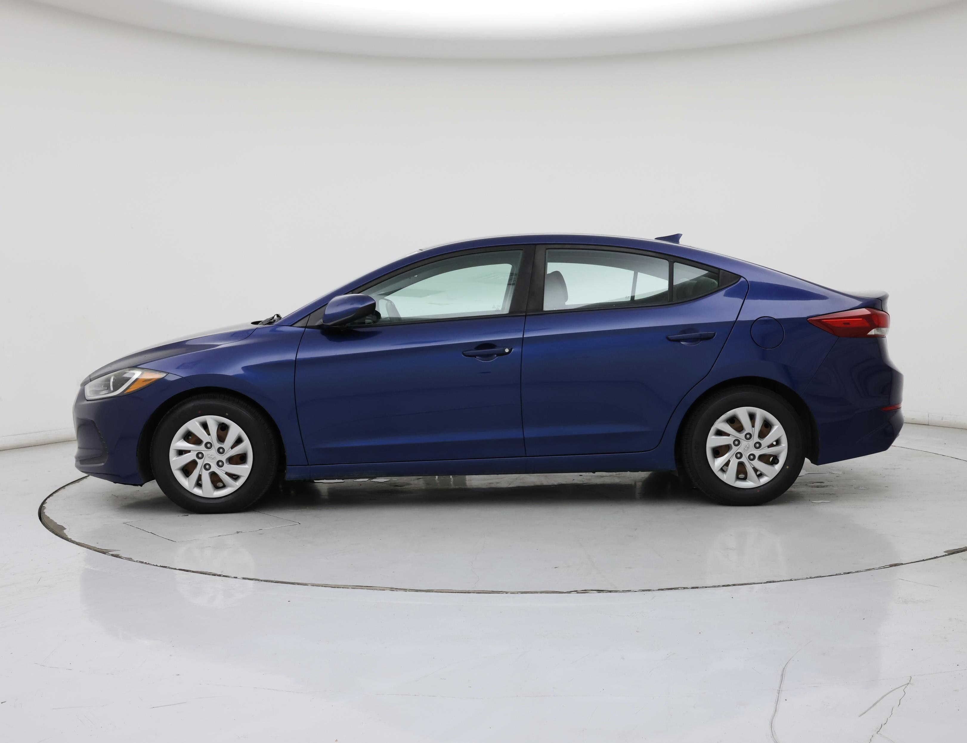 Thumbnail: 2017 Hyundai Elantra - 3