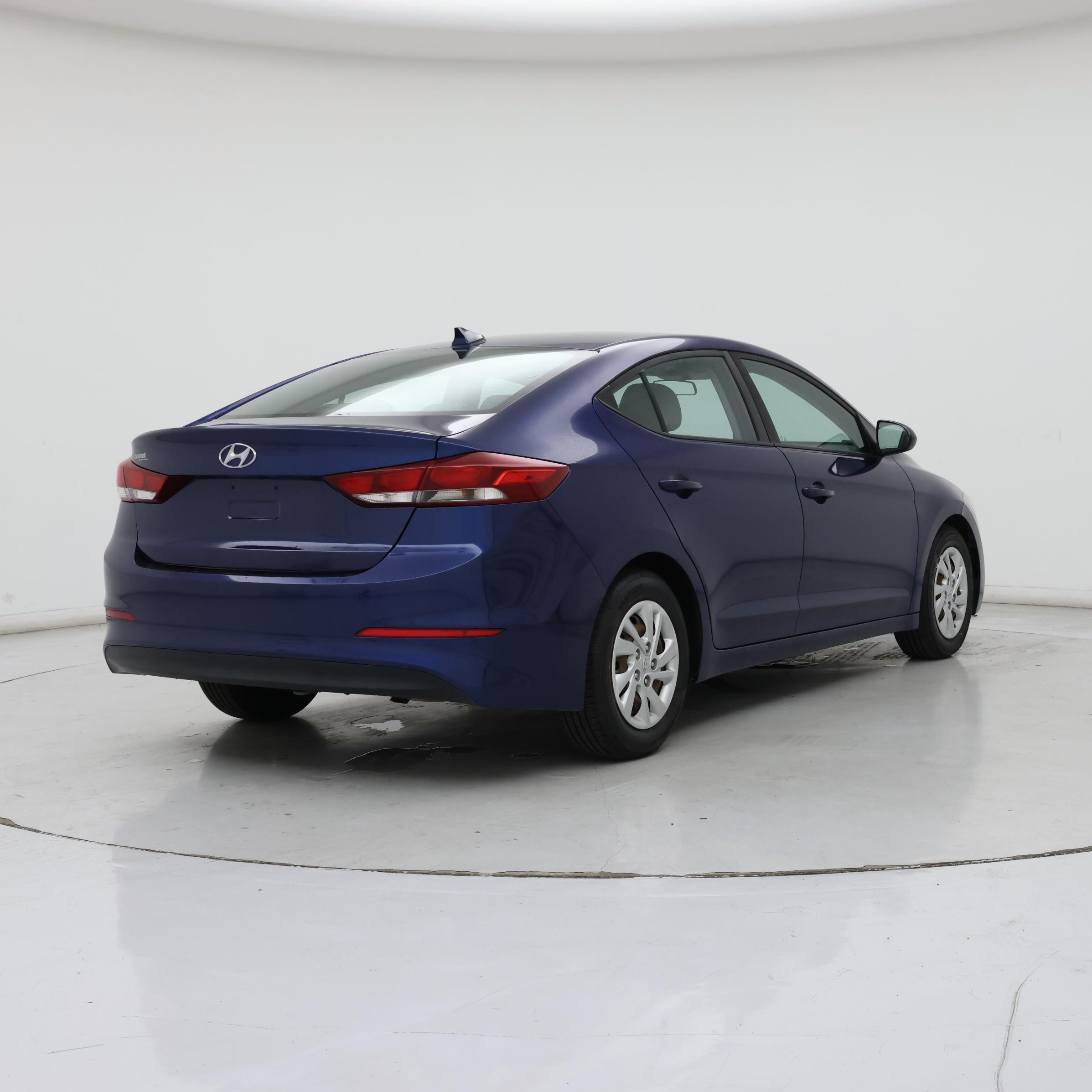 Thumbnail: 2017 Hyundai Elantra - 8
