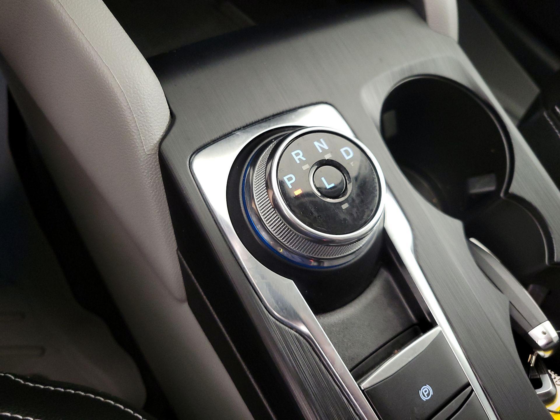 Thumbnail: 2023 Ford Escape - 18