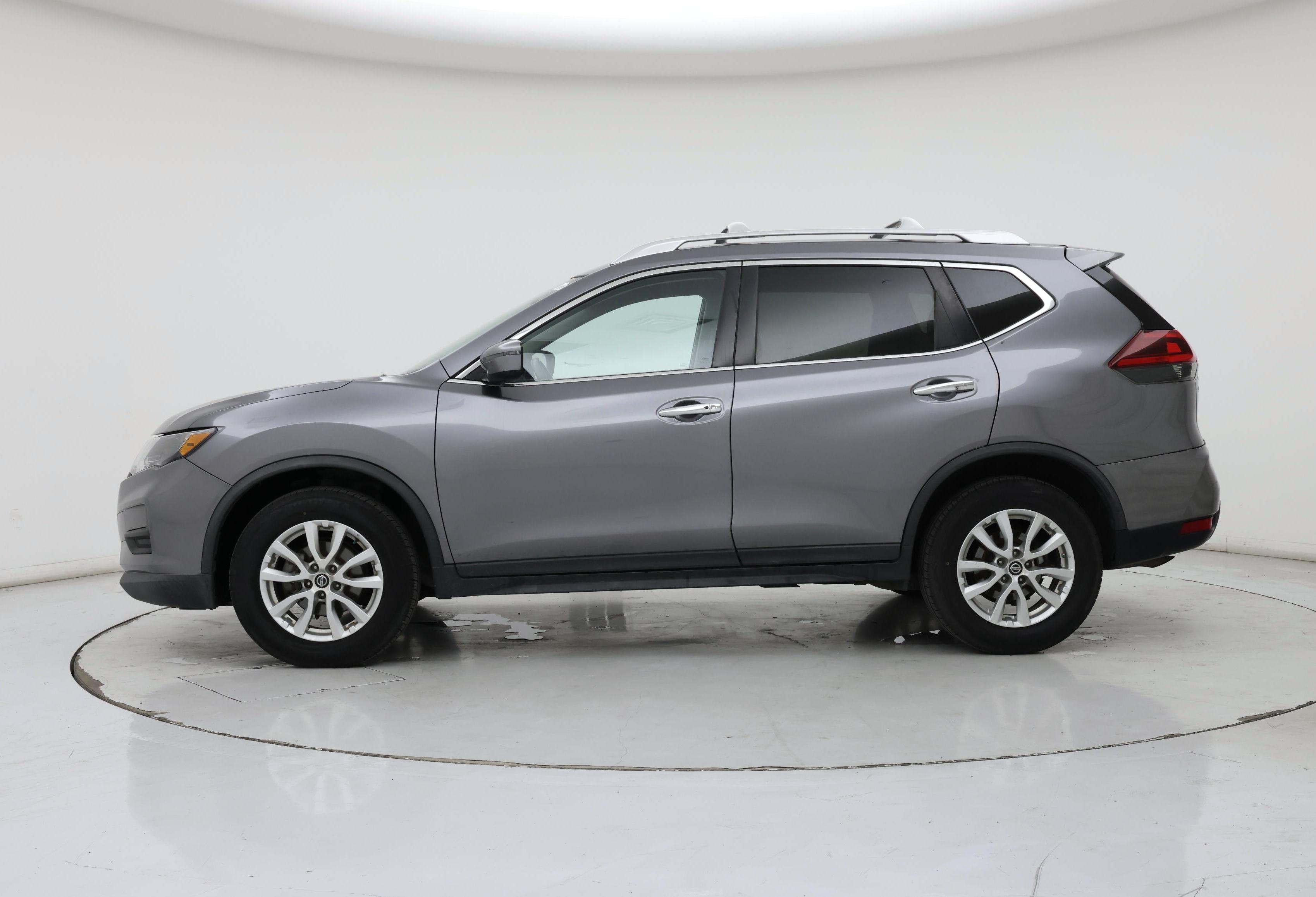 Thumbnail: 2018 Nissan Rogue - 3