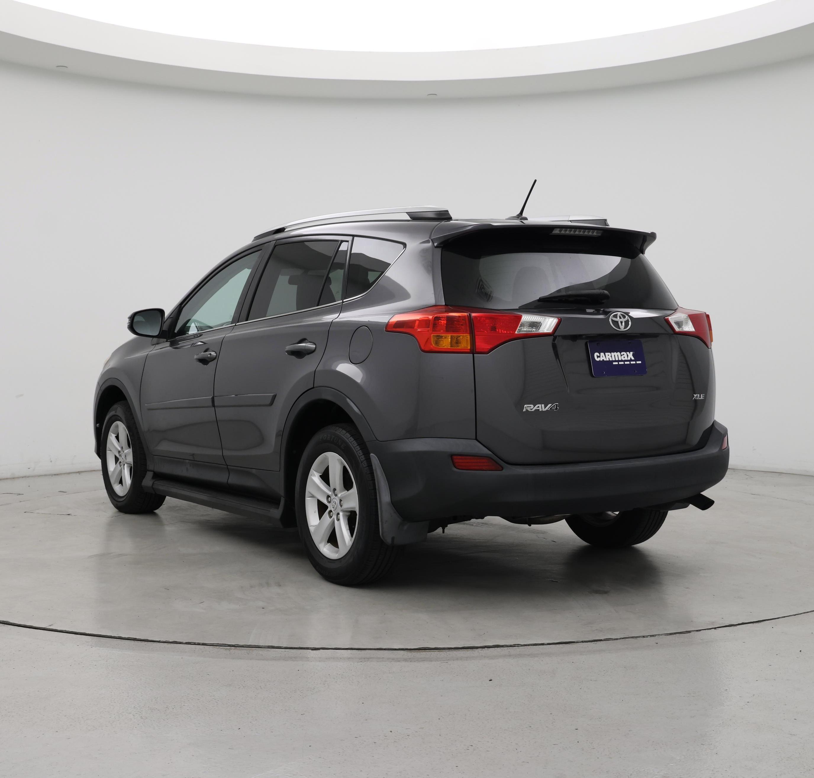 Thumbnail: 2014 Toyota RAV4 - 2