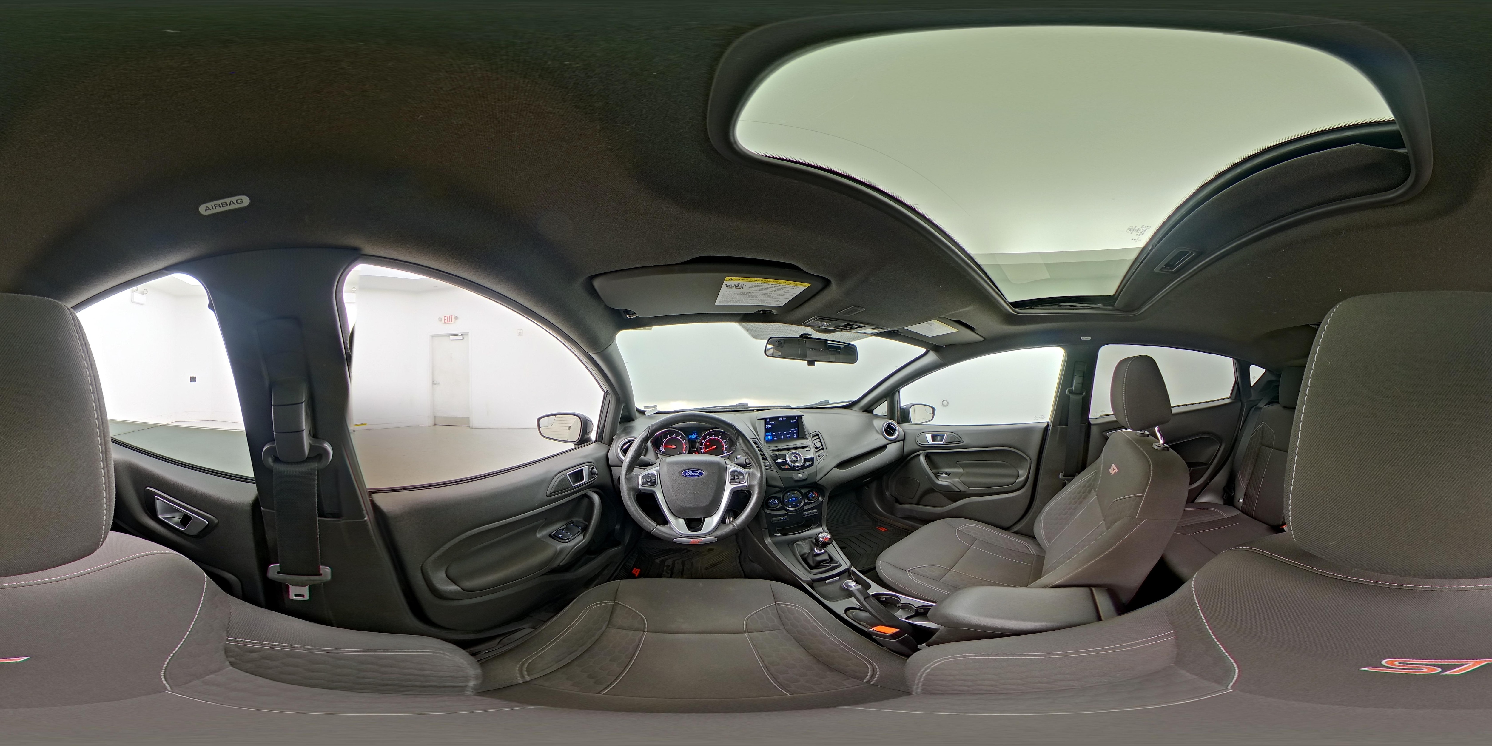 2019 Ford Fiesta ST - Photo 28