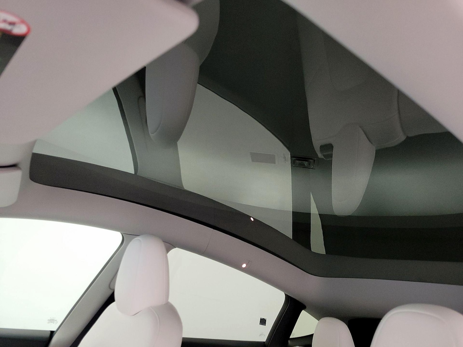 Skylight(s) & Overhead Airbags
