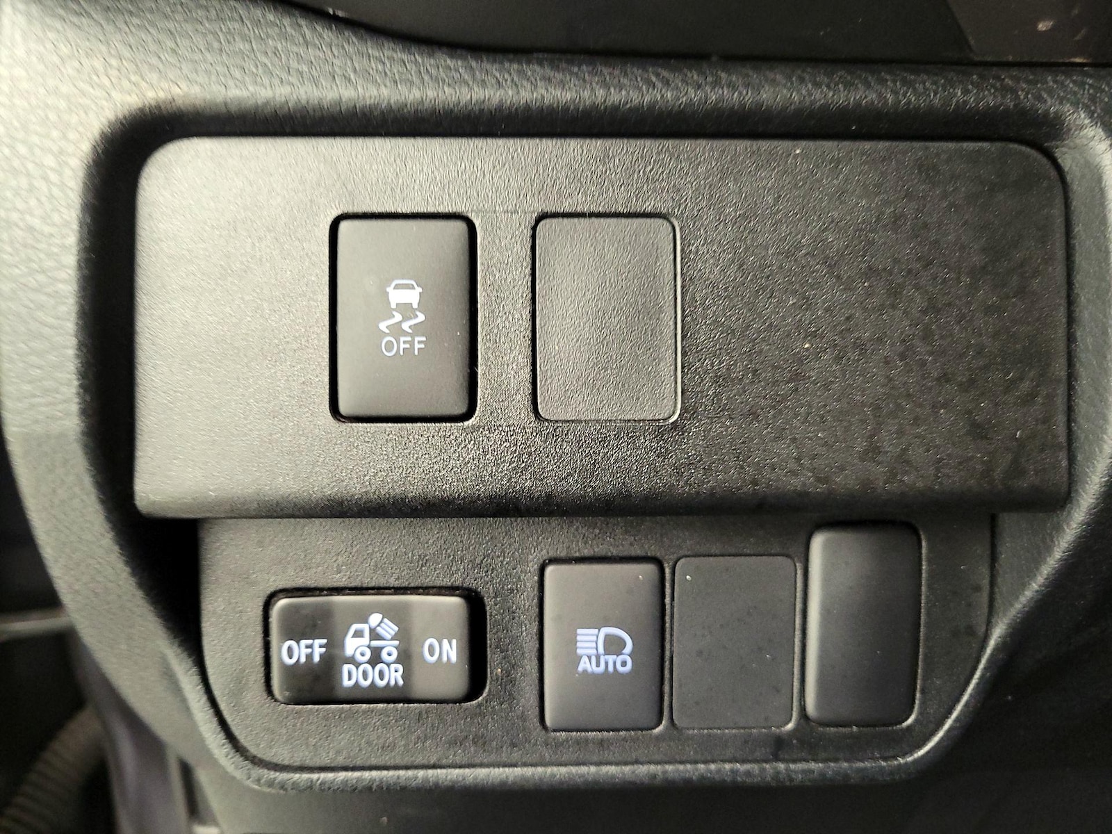 2021 Toyota Tacoma SR5 - Photo 14