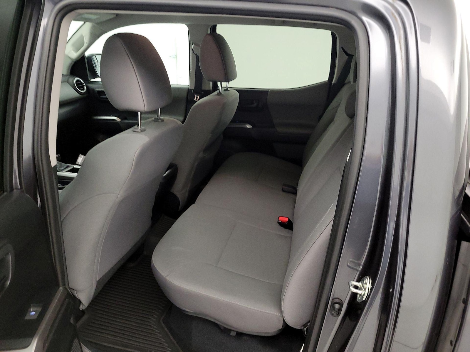 2021 Toyota Tacoma SR5 - Photo 19