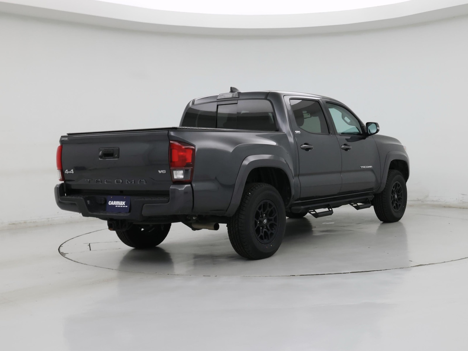 2021 Toyota Tacoma SR5 - Photo 9