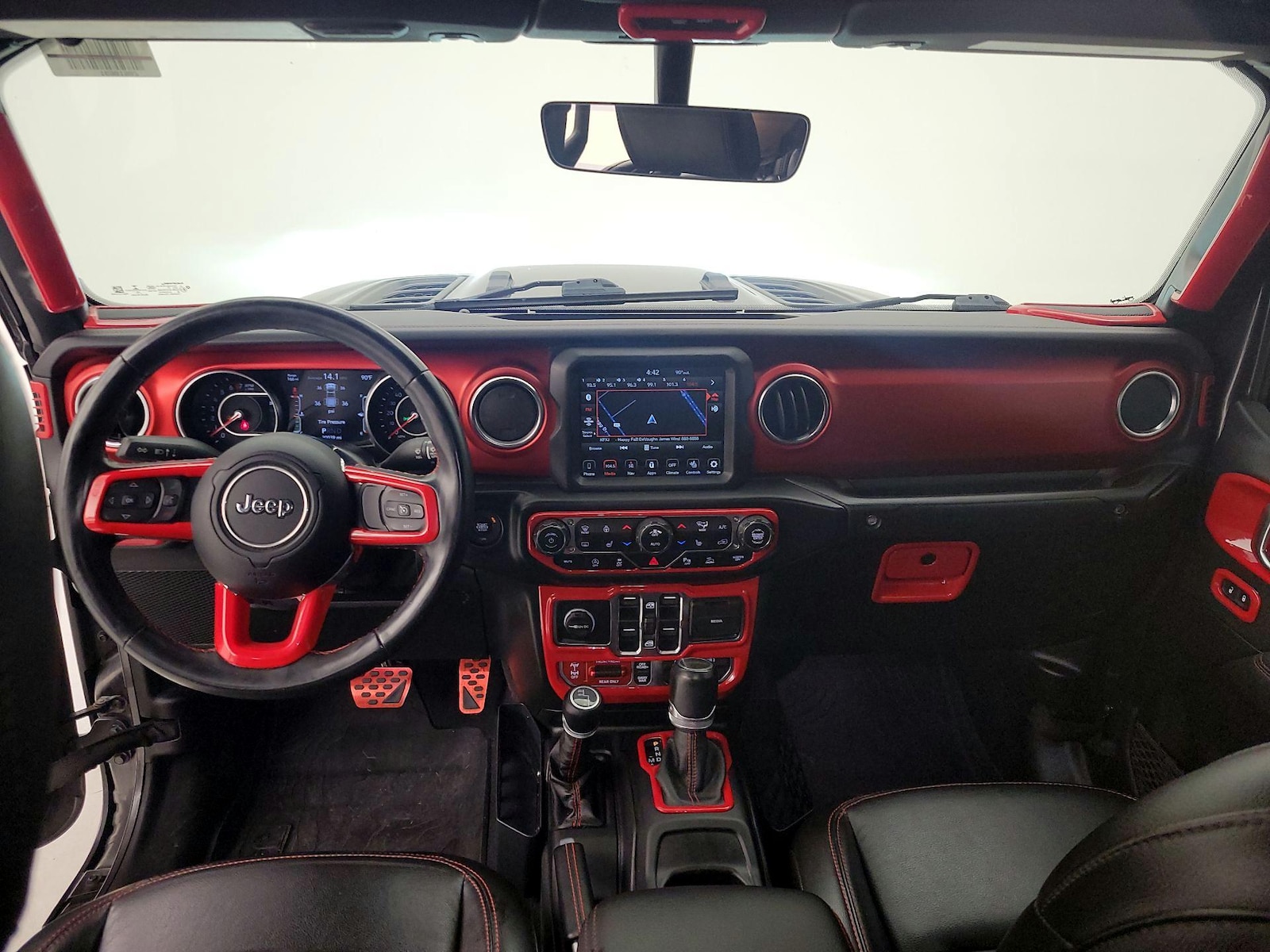 Apple CarPlay® & Android Auto™