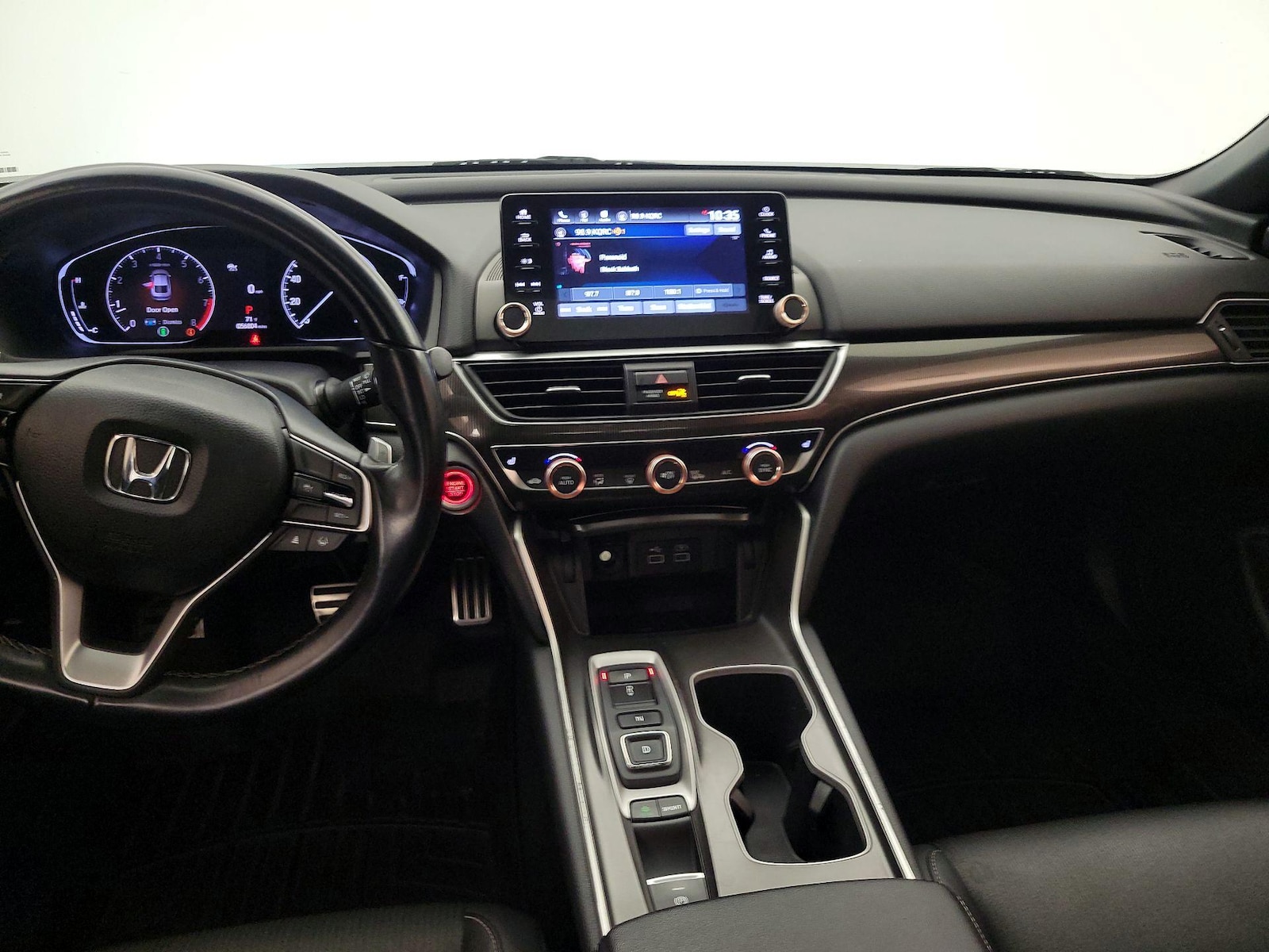 Apple CarPlay® & Android Auto™