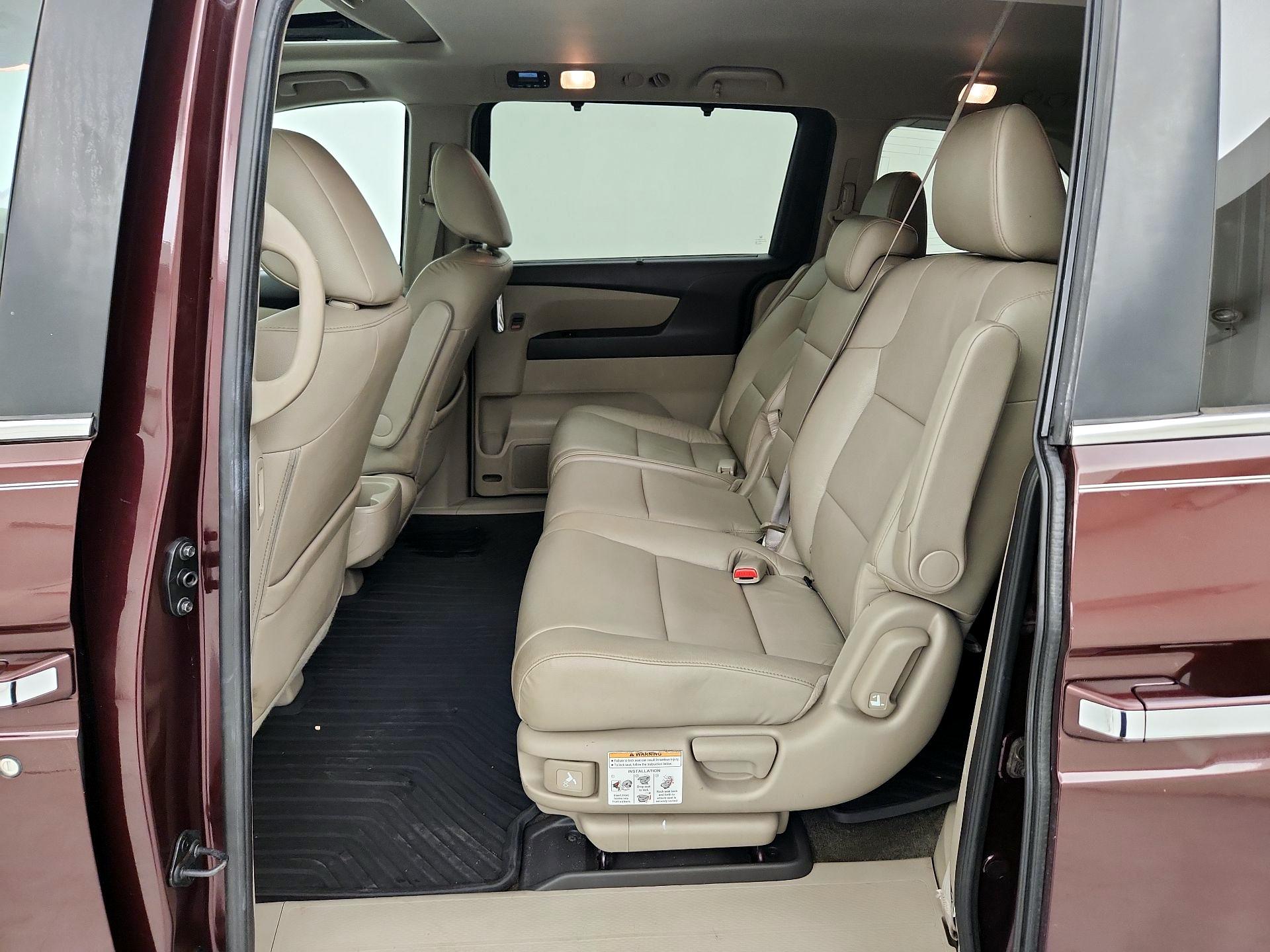 Thumbnail: 2014 Honda Odyssey - 20