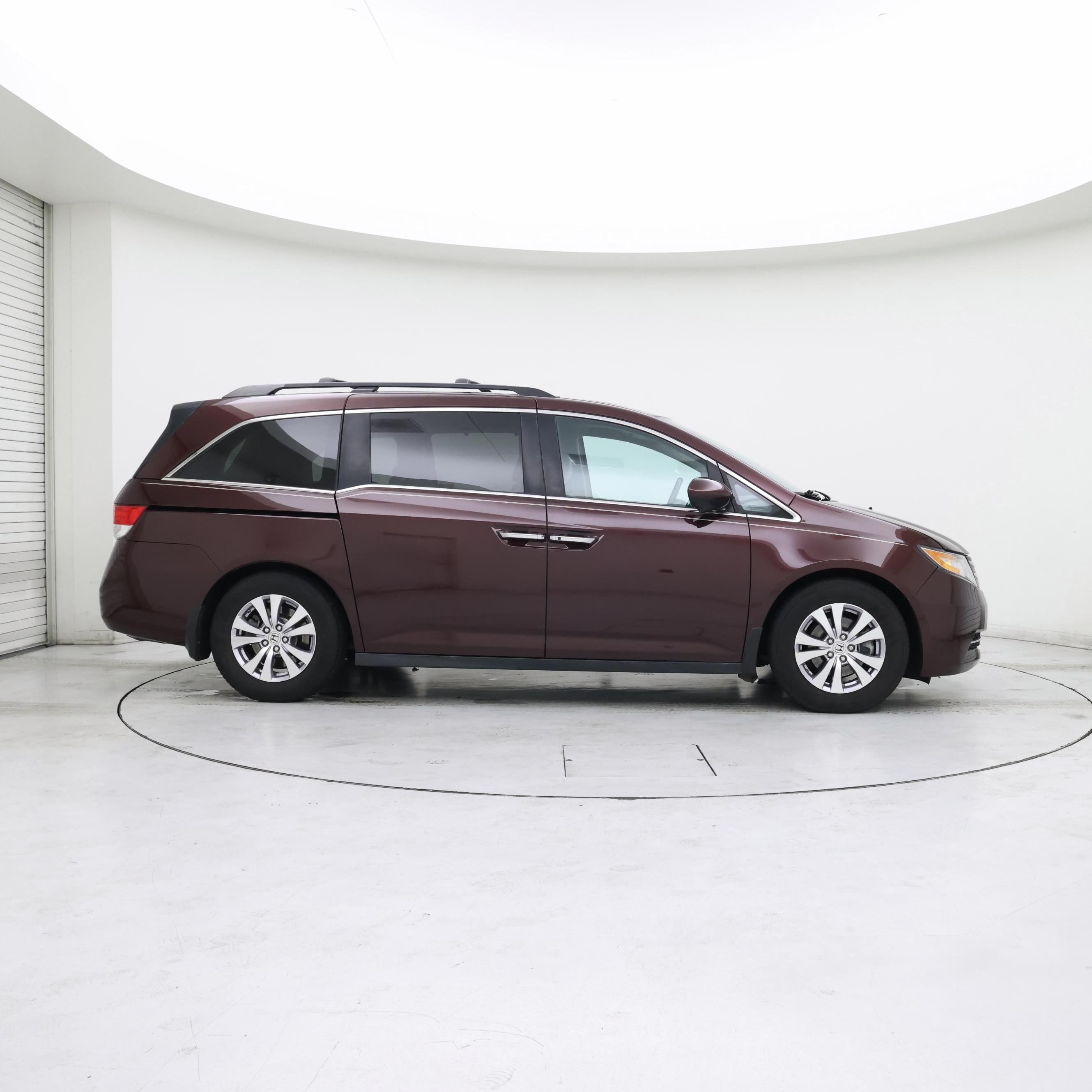 Thumbnail: 2014 Honda Odyssey - 7