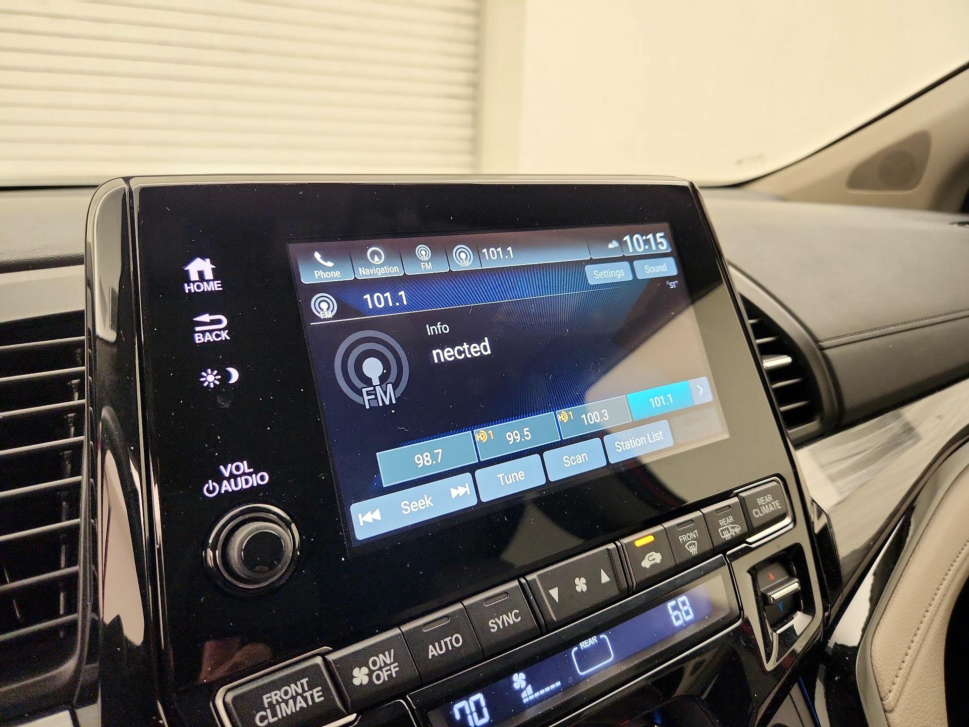 Thumbnail: 2023 Honda Odyssey - 16