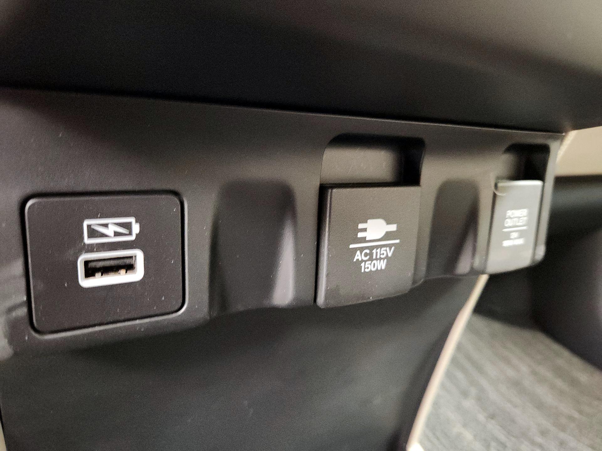 Thumbnail: 2023 Honda Odyssey - 19