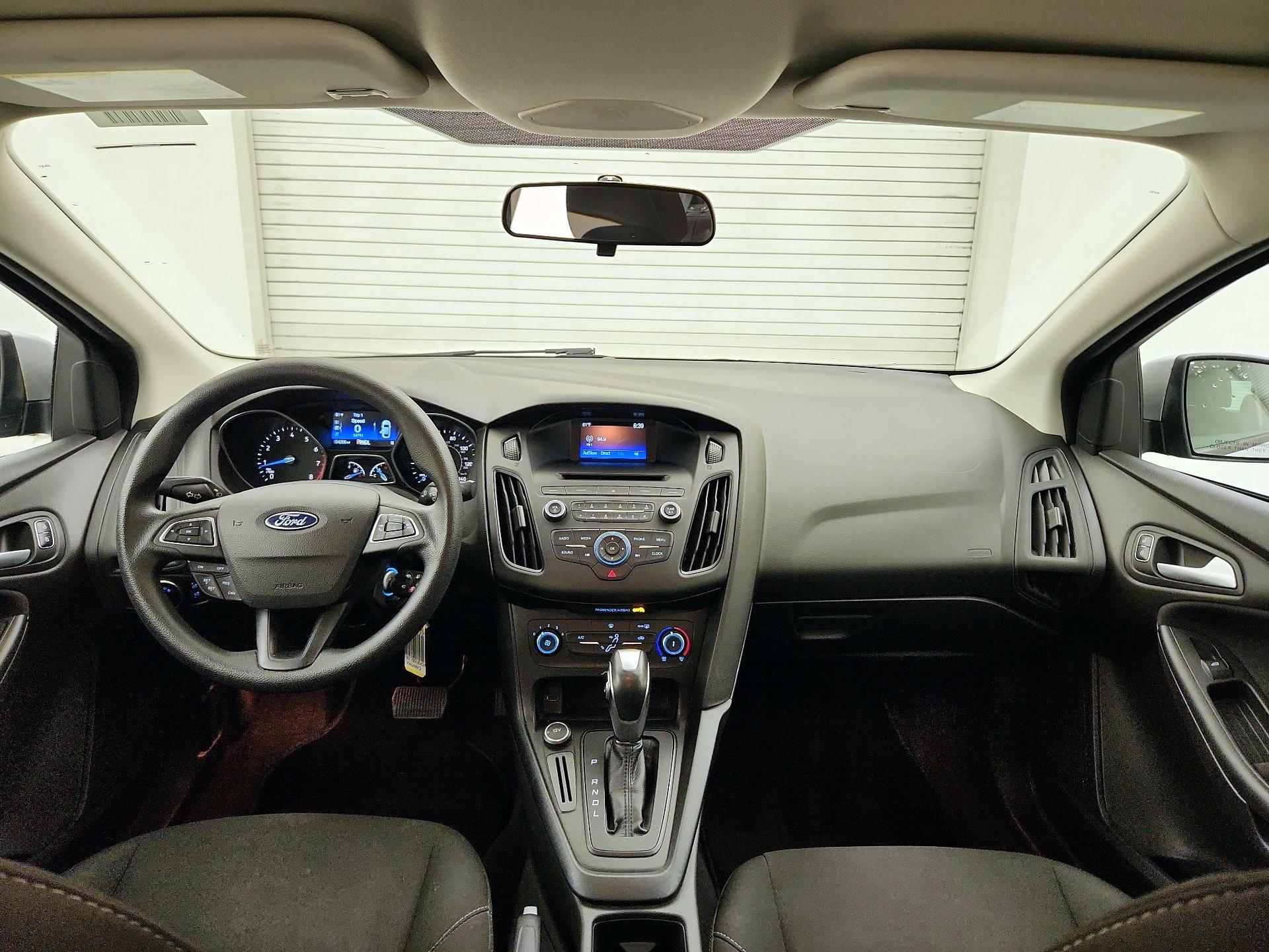 Thumbnail: 2016 Ford Focus - 9