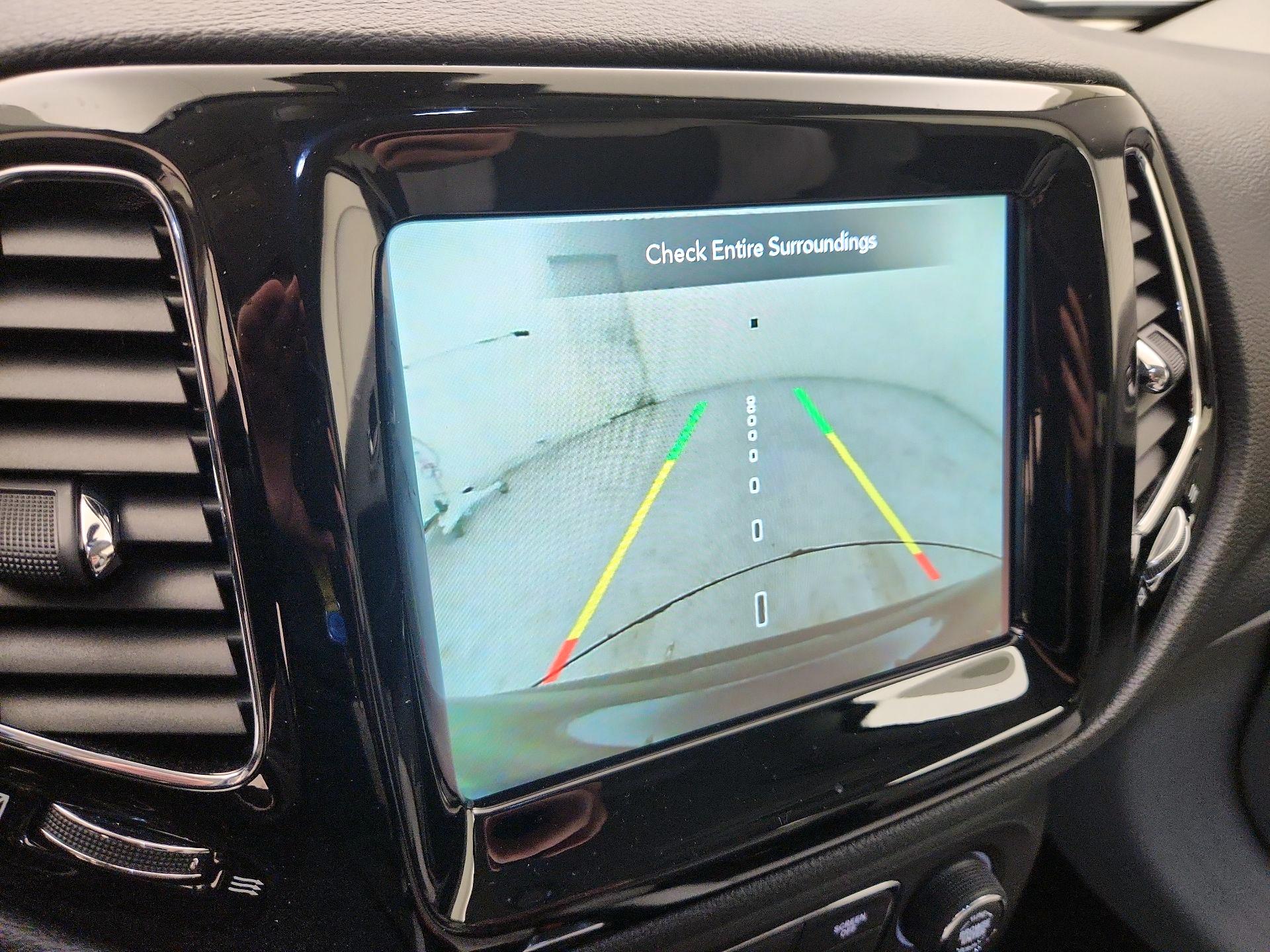 Thumbnail: 2021 Jeep Compass - 15