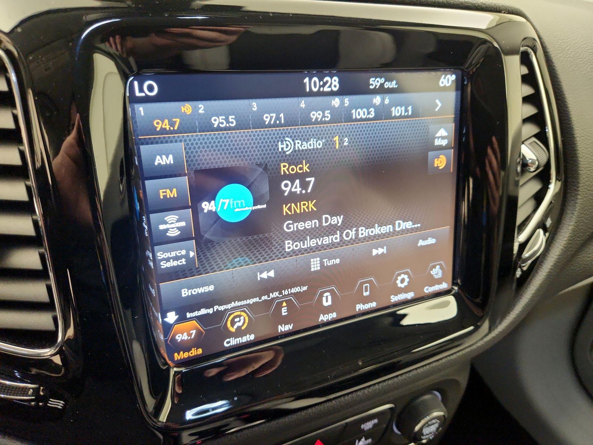 Thumbnail: 2021 Jeep Compass - 16