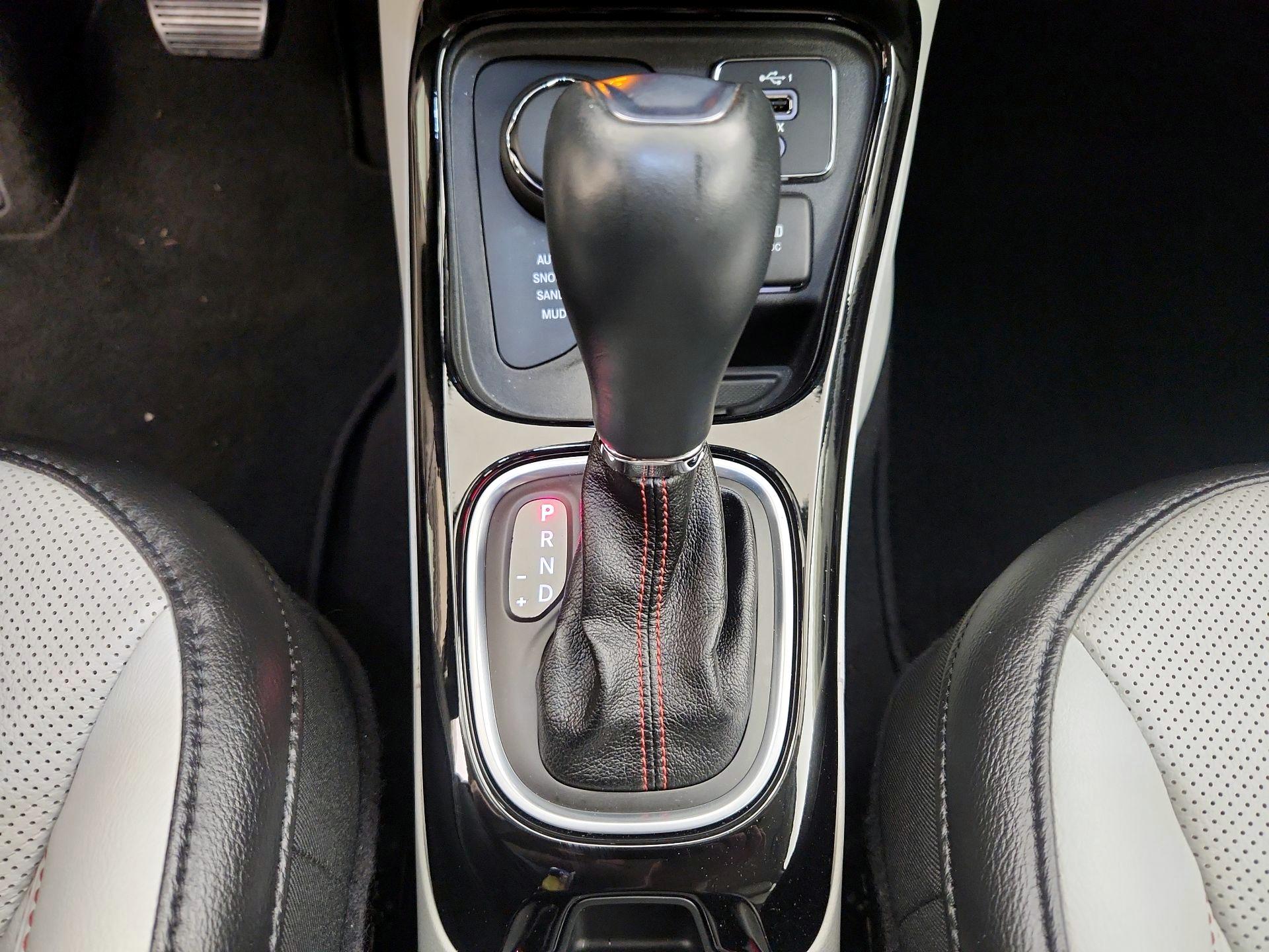 Thumbnail: 2021 Jeep Compass - 18