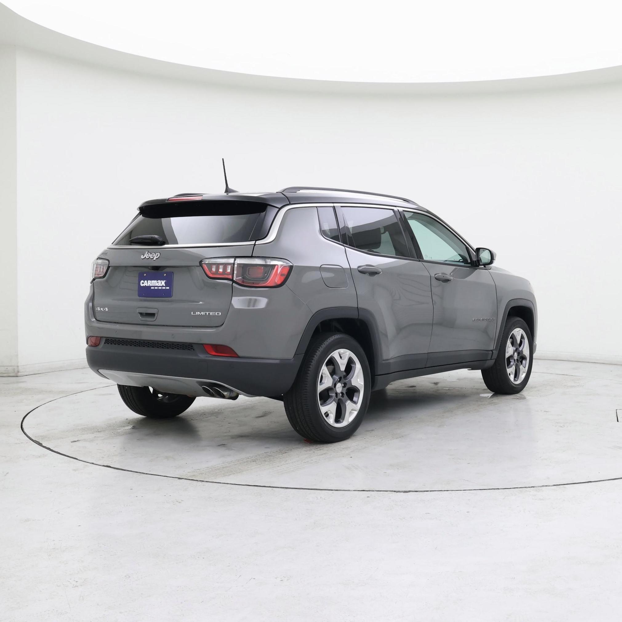 Thumbnail: 2021 Jeep Compass - 8