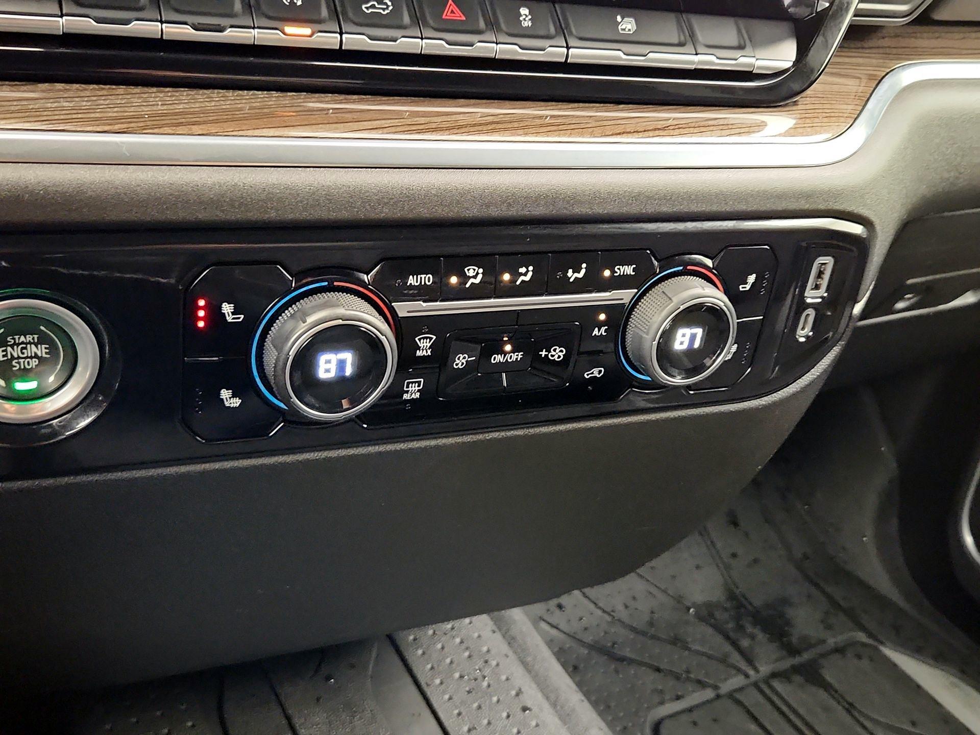 Thumbnail: 2022 Chevrolet Silverado 1500 - 16