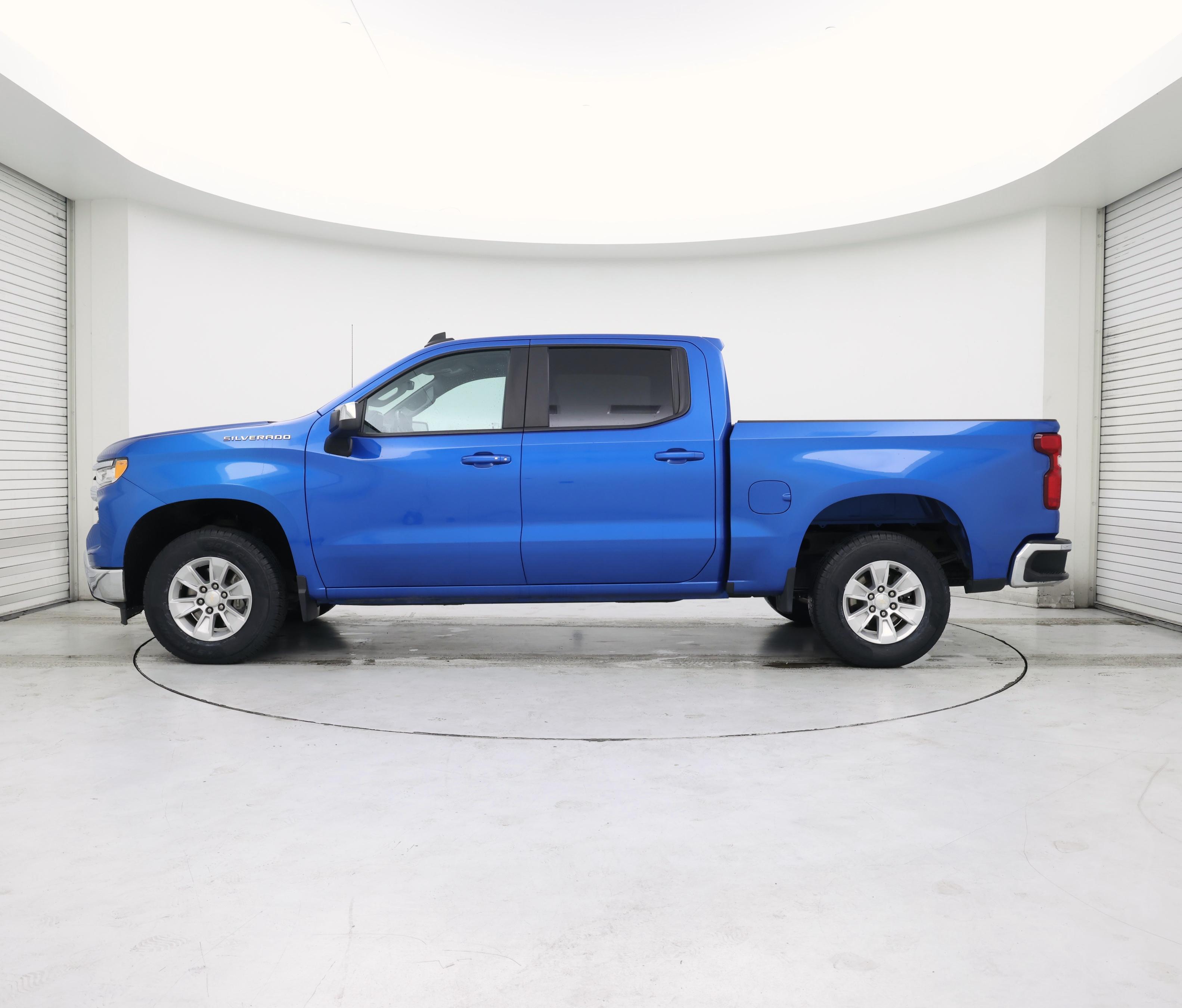 Thumbnail: 2022 Chevrolet Silverado 1500 - 3