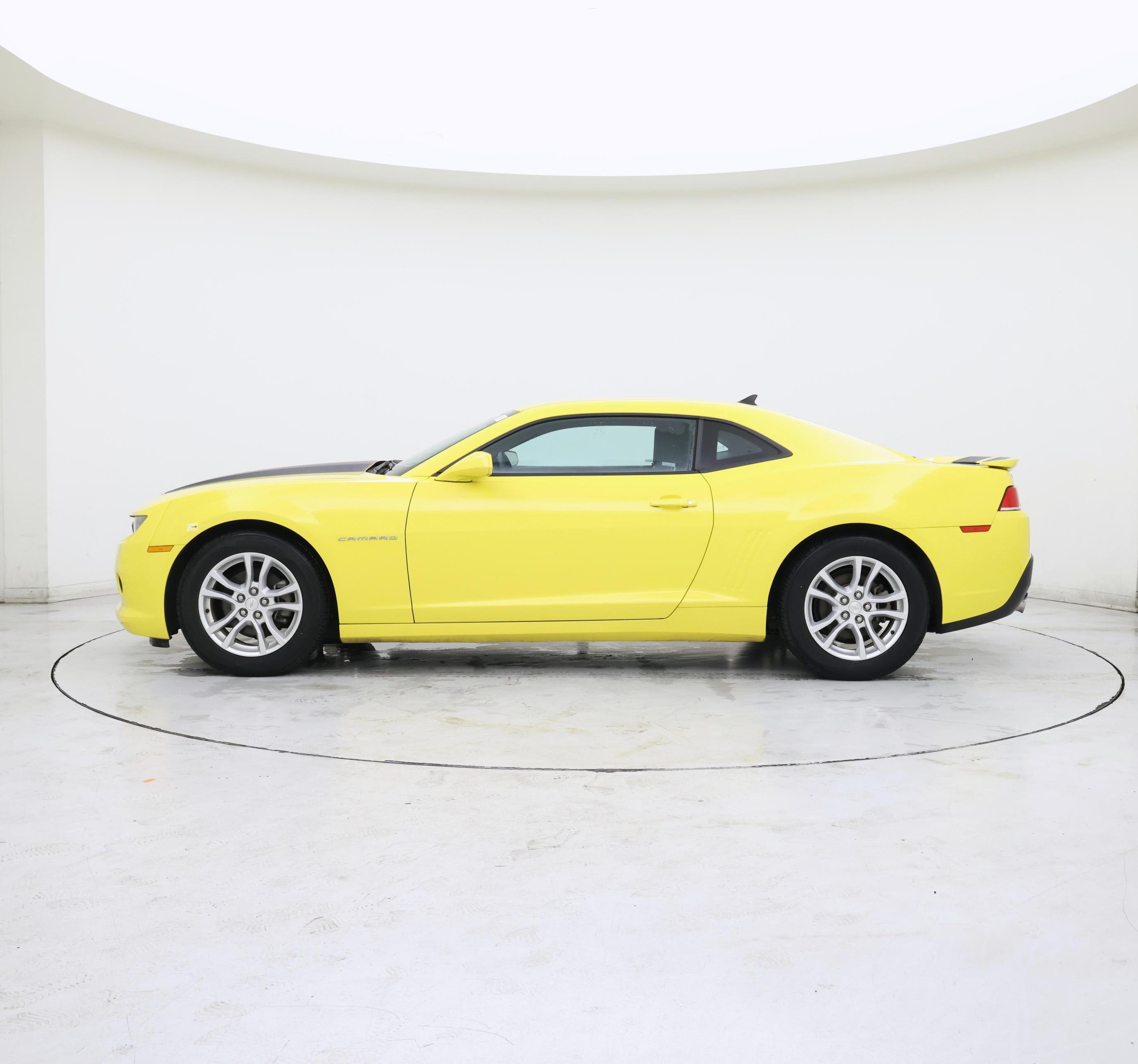 Thumbnail: 2015 Chevrolet Camaro - 3