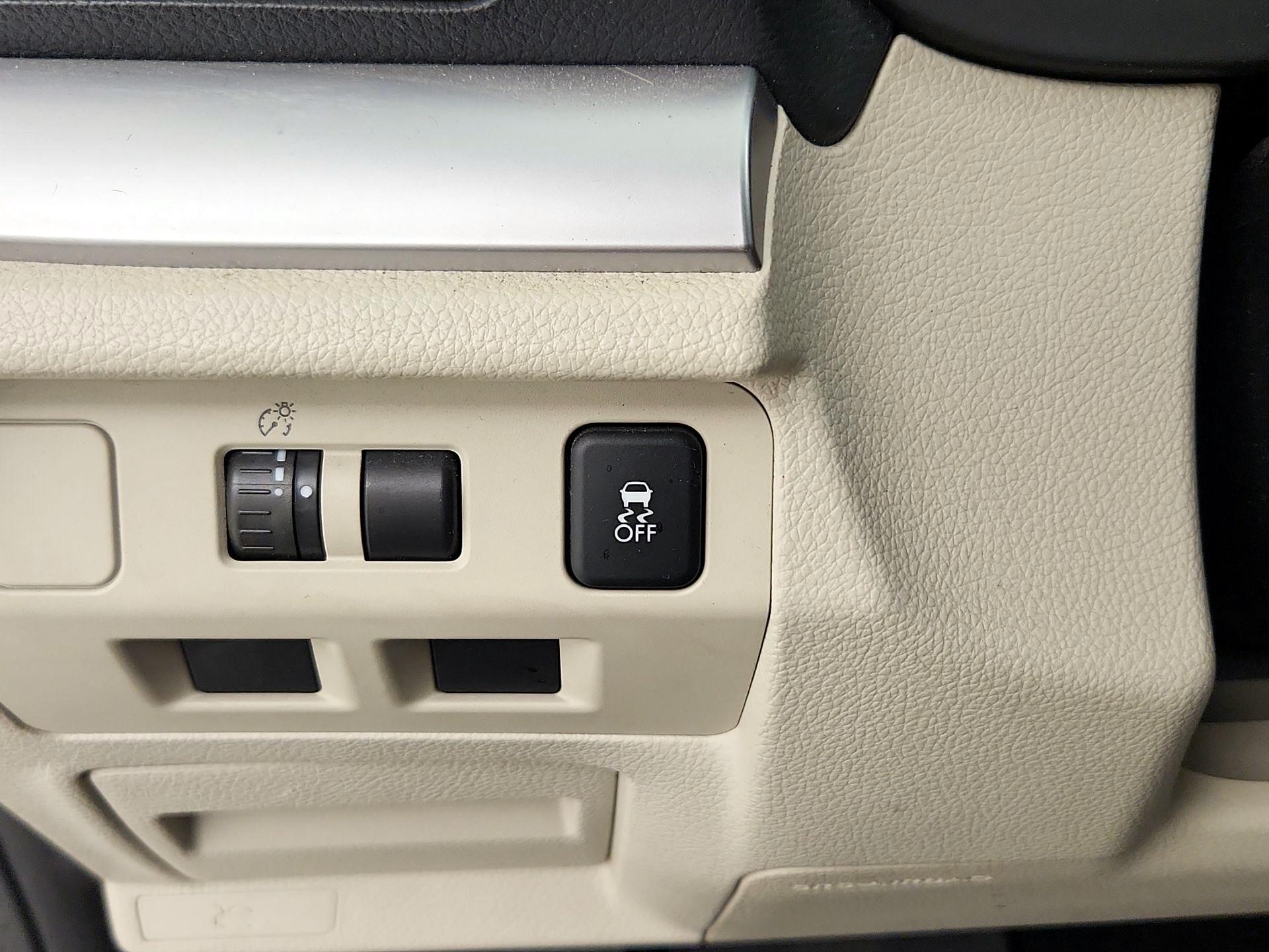 Thumbnail: 2014 Subaru Impreza - 13