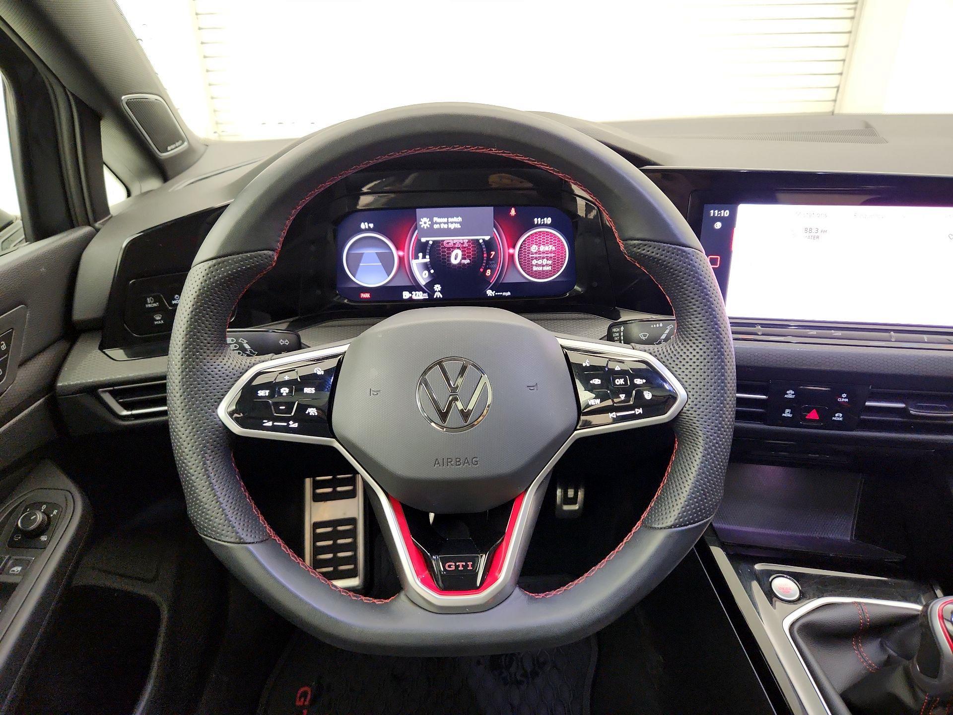 Thumbnail: 2024 Volkswagen Golf - 10