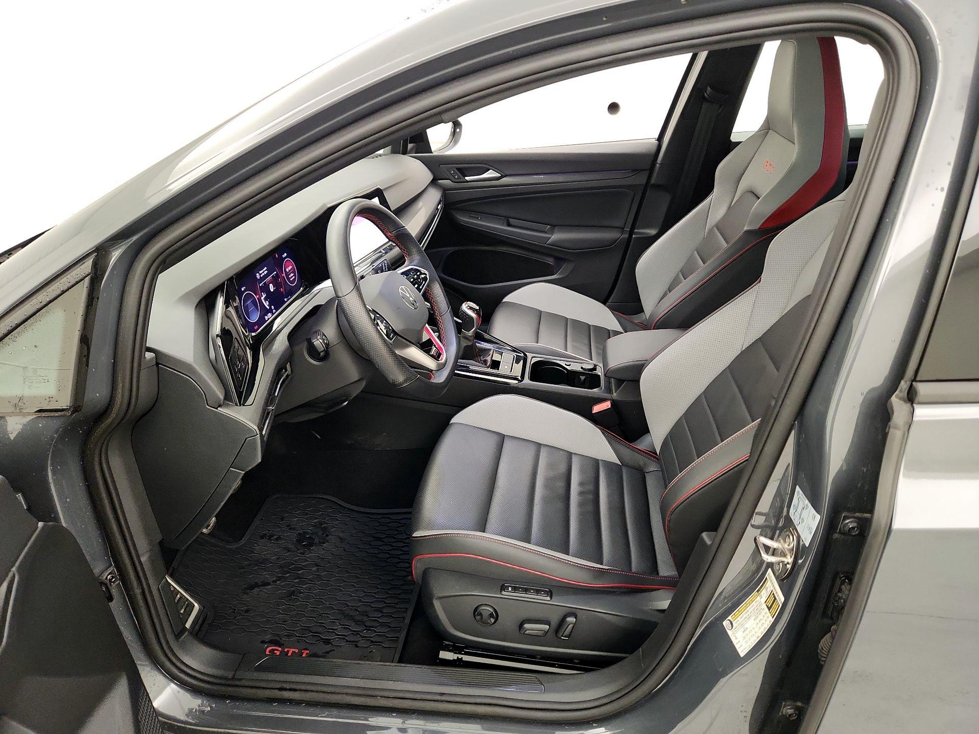 Thumbnail: 2024 Volkswagen Golf - 11