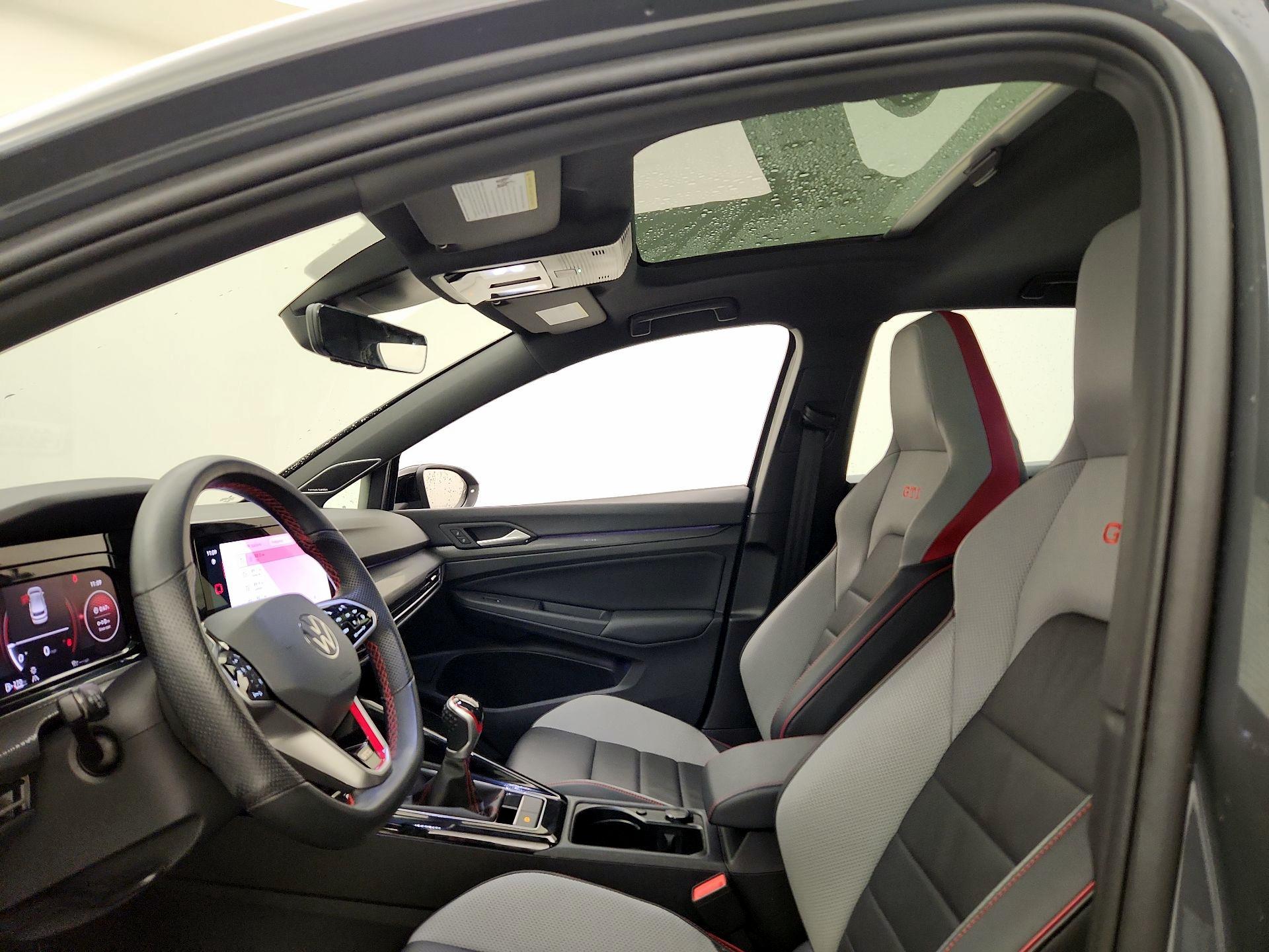 Thumbnail: 2024 Volkswagen Golf - 19