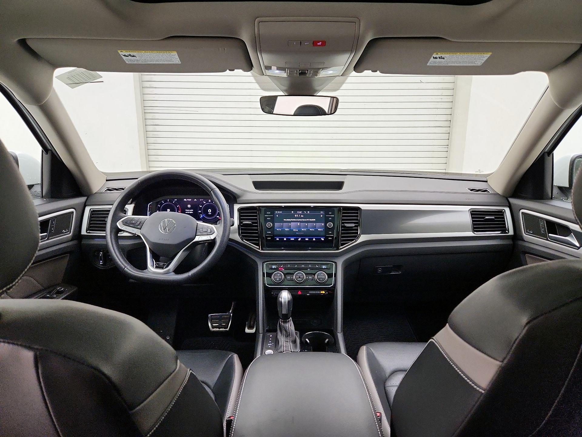 Thumbnail: 2023 Volkswagen Atlas - 9