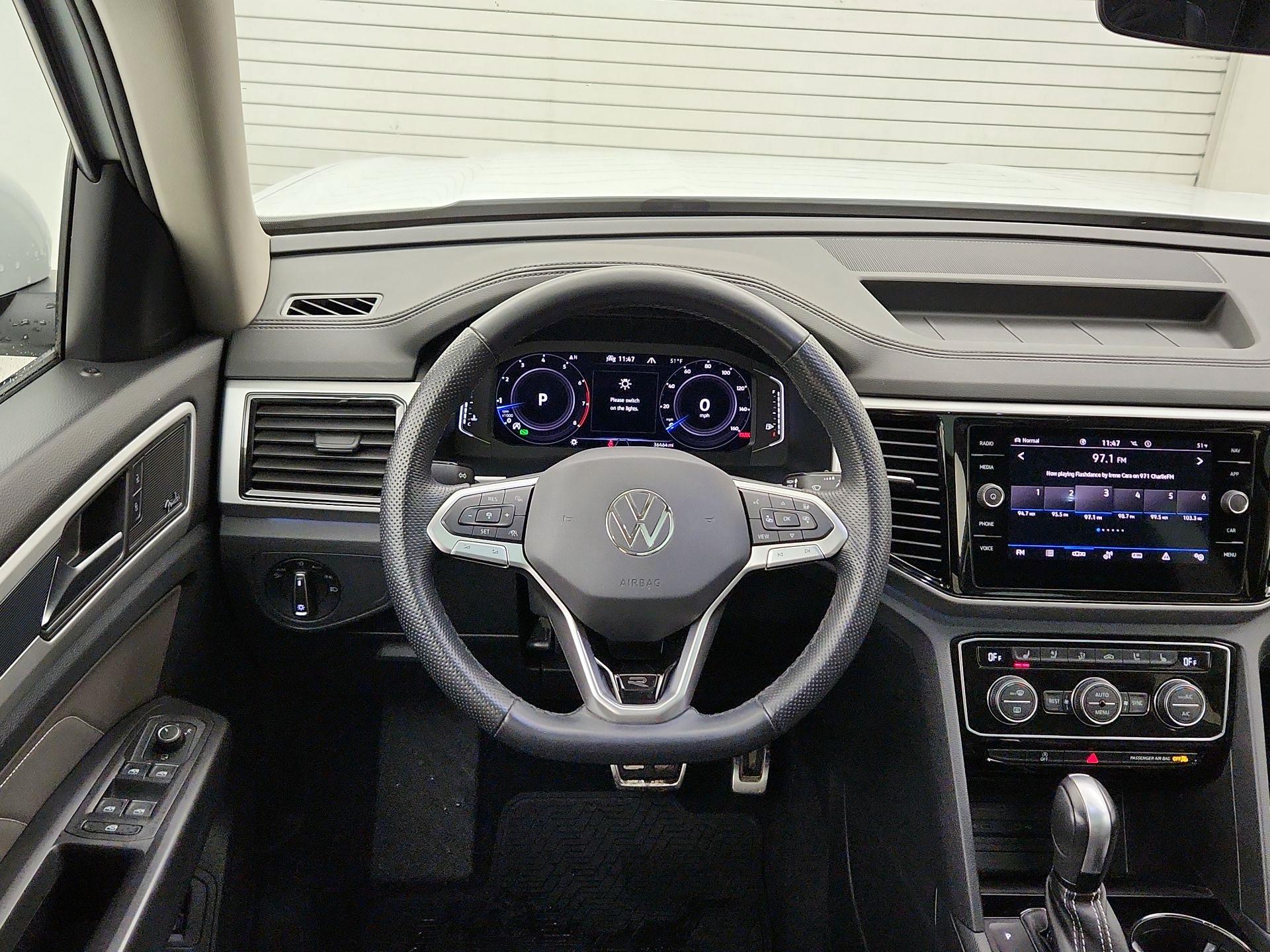 Thumbnail: 2023 Volkswagen Atlas - 10