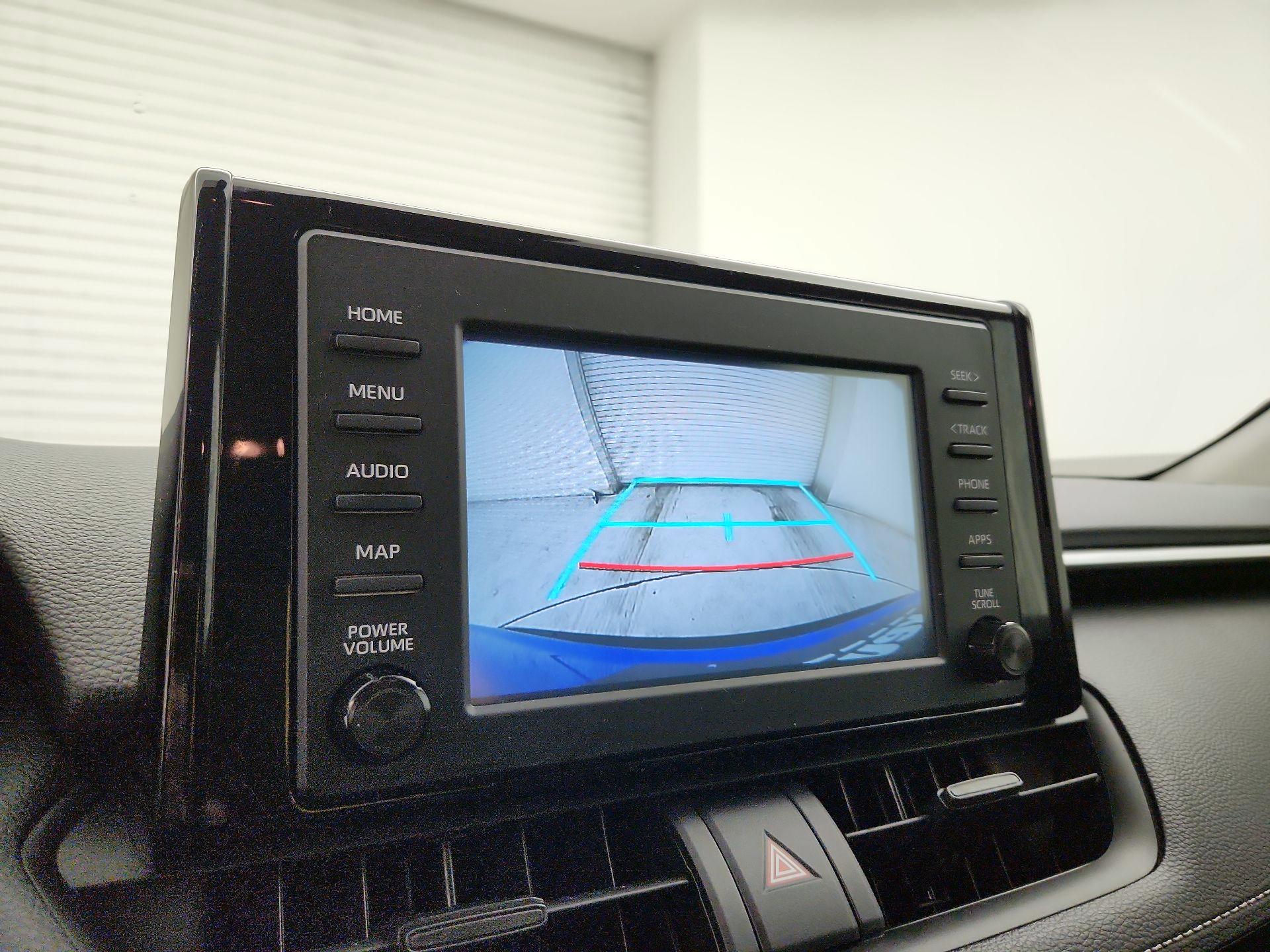 Thumbnail: 2019 Toyota RAV4 - 14