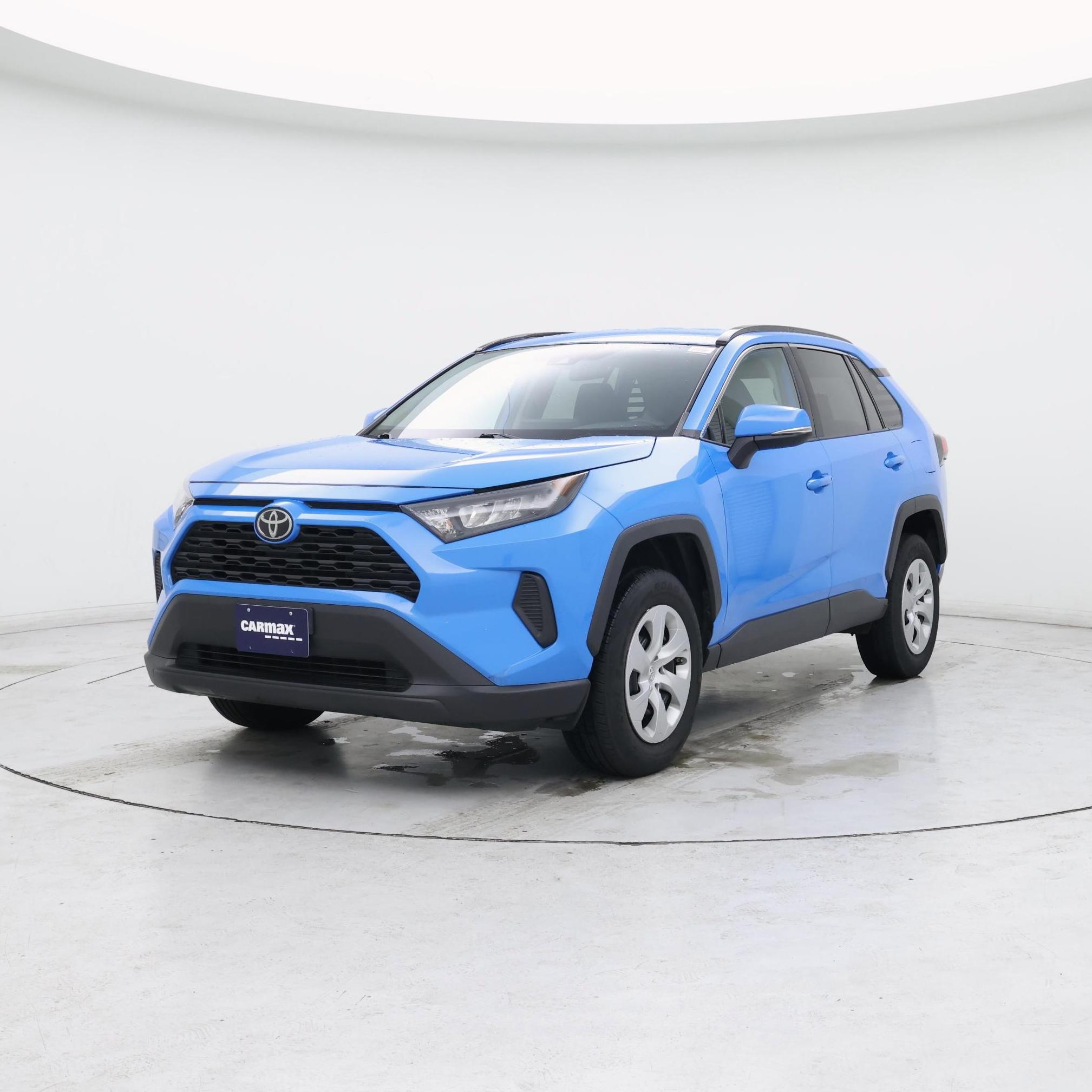 Thumbnail: 2019 Toyota RAV4 - 4