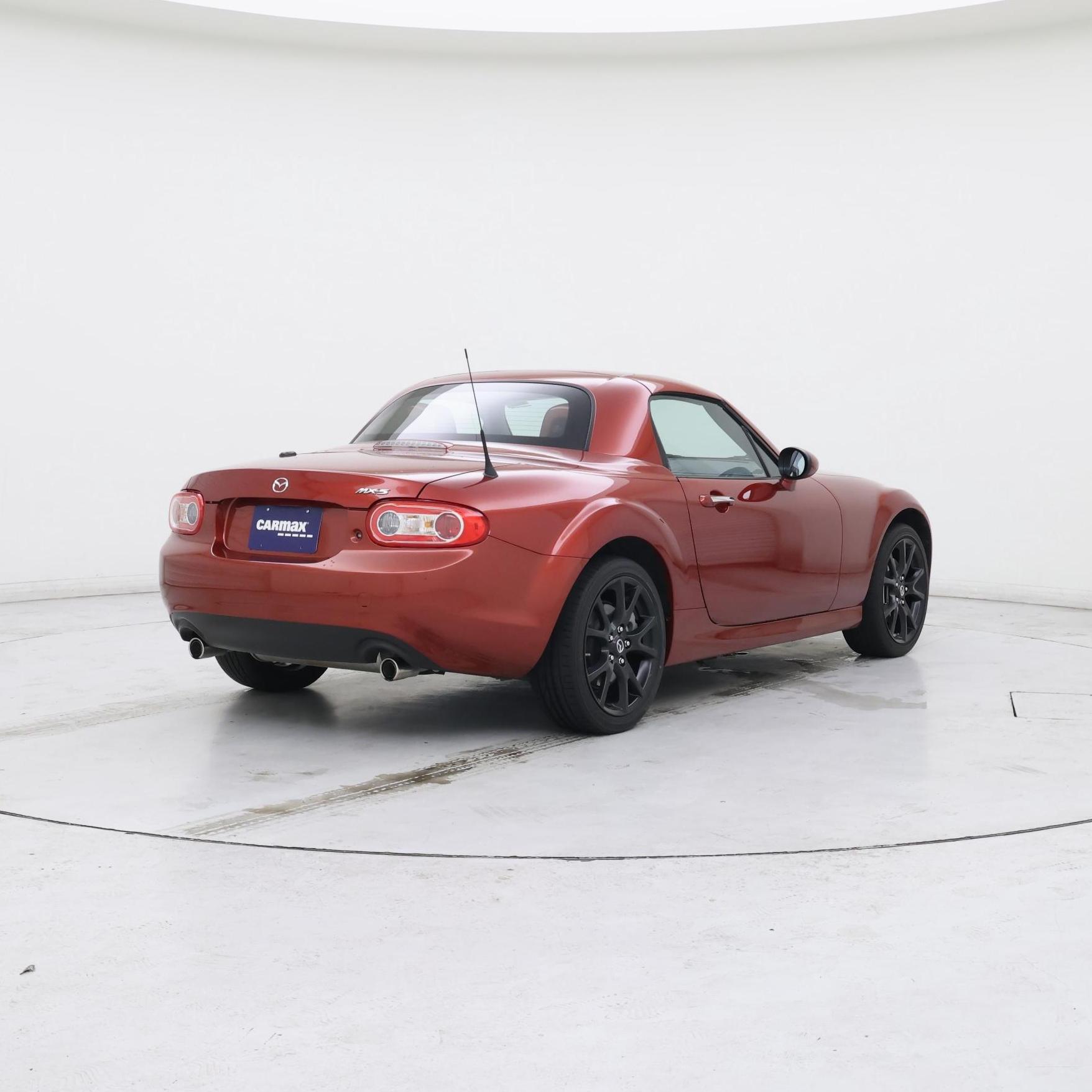 Thumbnail: 2015 Mazda MX-5 Miata - 8