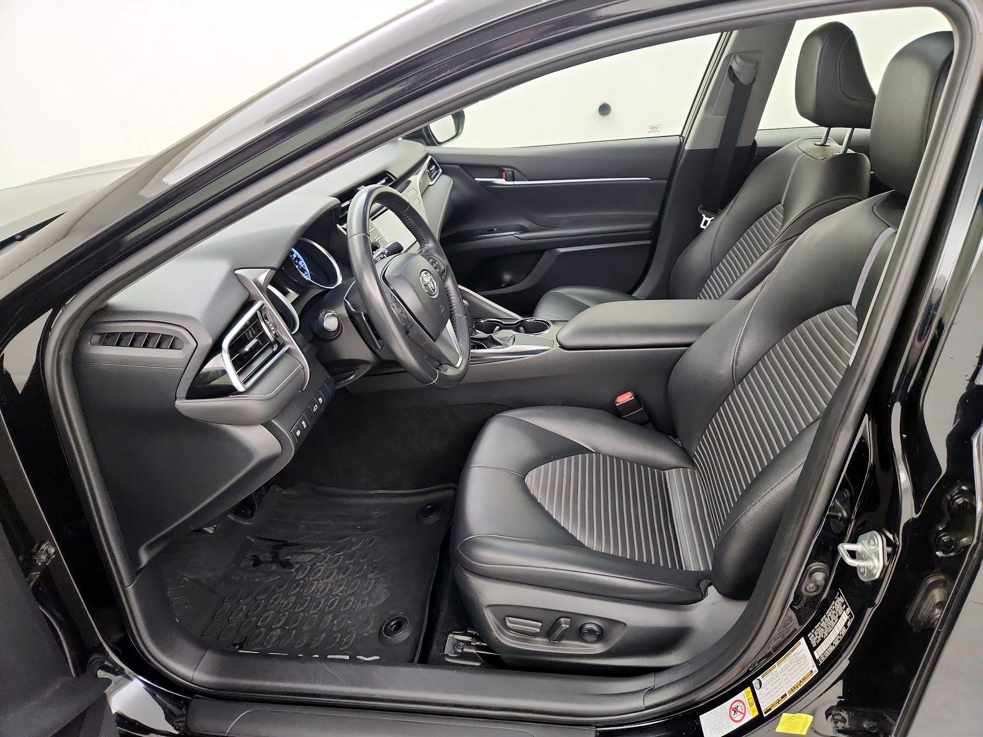 Thumbnail: 2018 Toyota Camry - 11