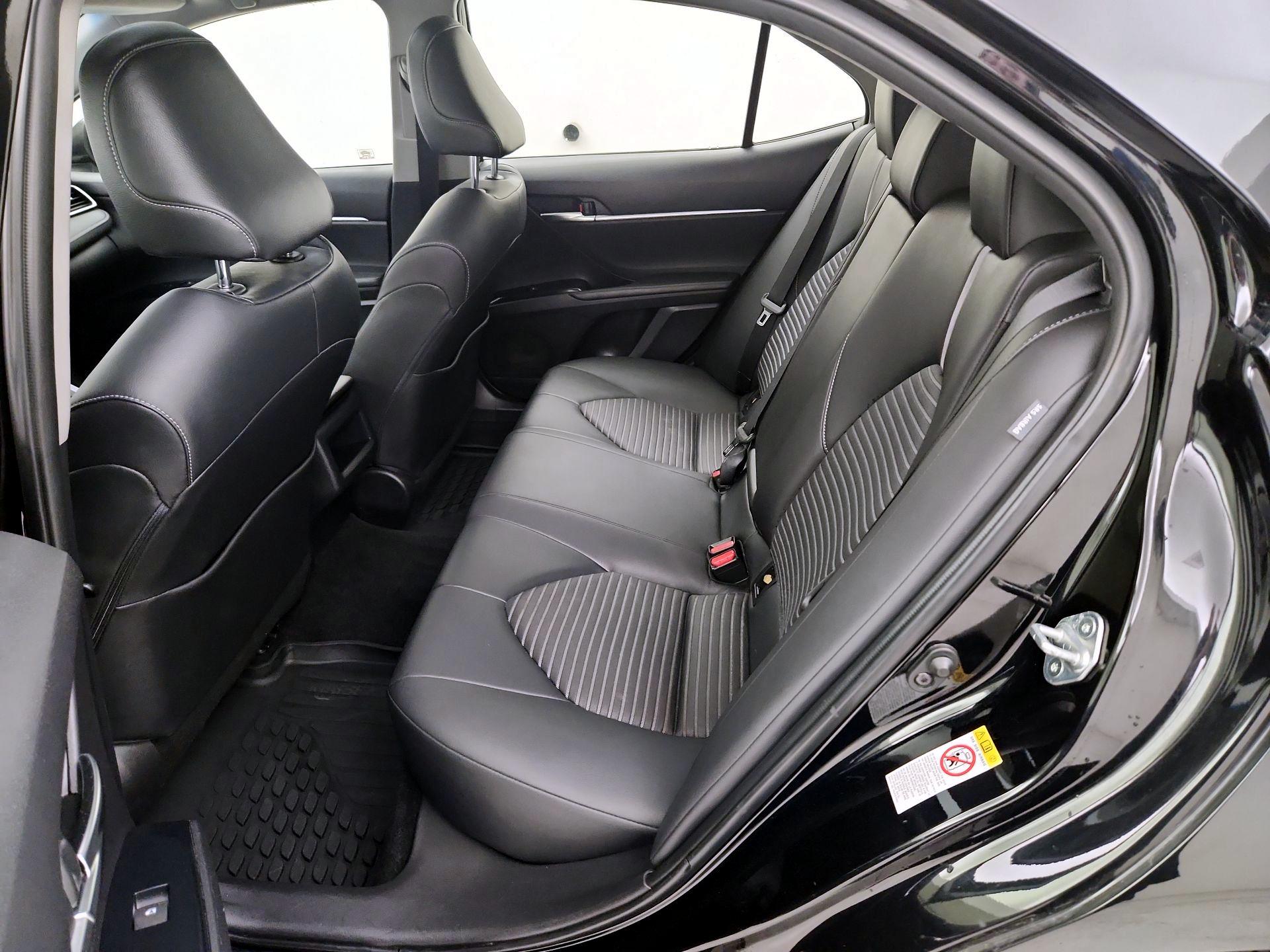 Thumbnail: 2018 Toyota Camry - 20