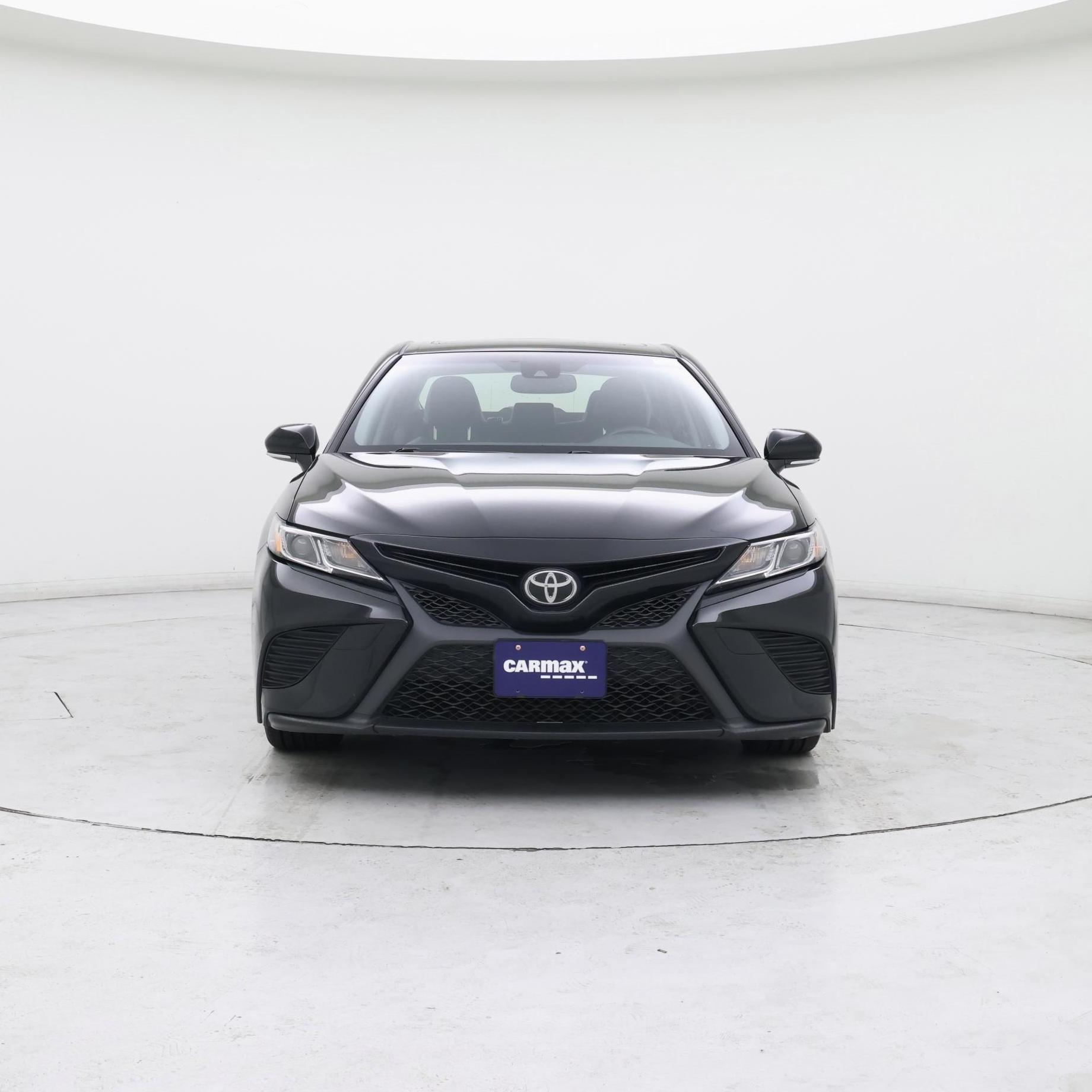 Thumbnail: 2018 Toyota Camry - 5