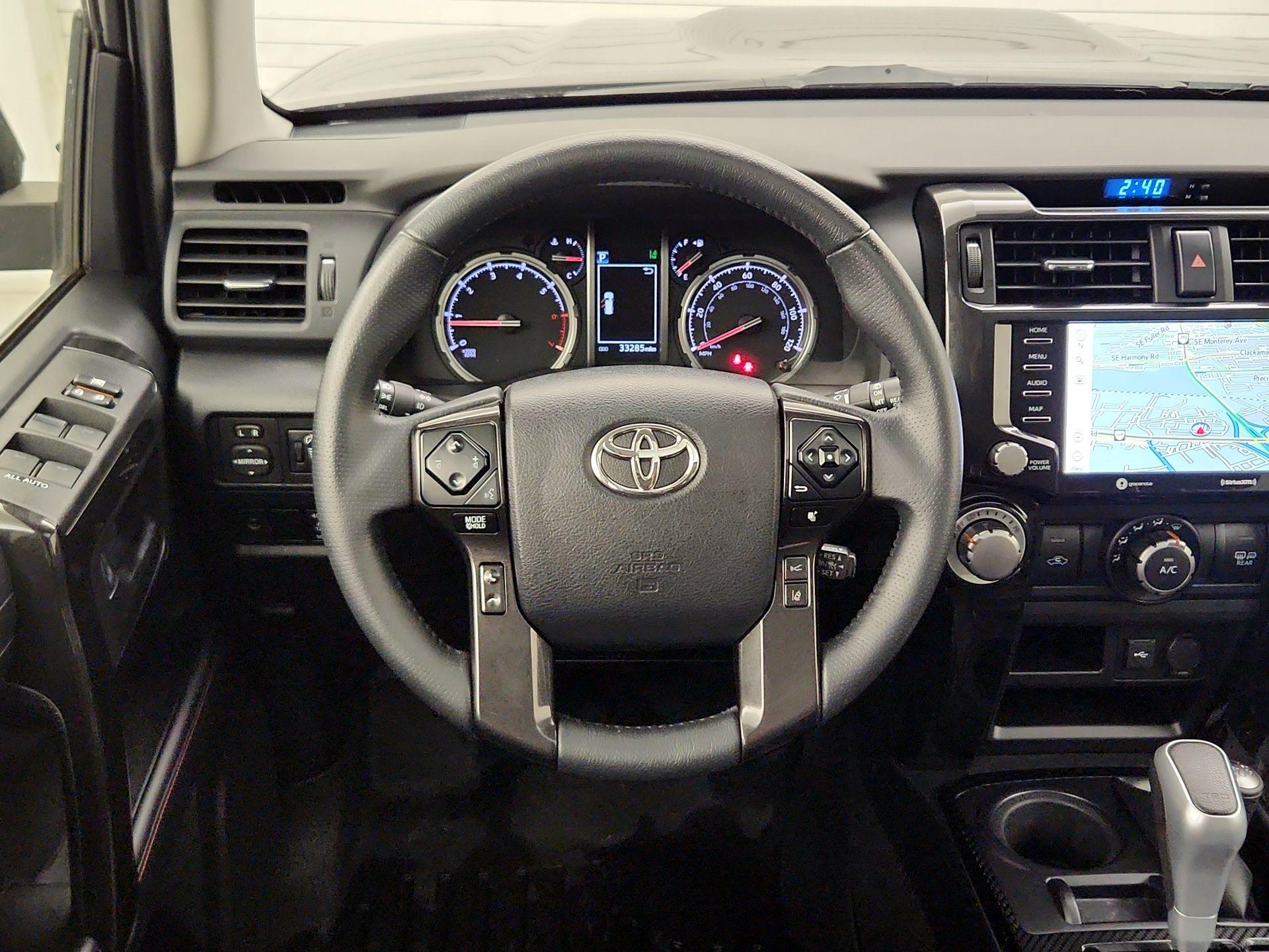 Thumbnail: 2021 Toyota 4Runner - 10