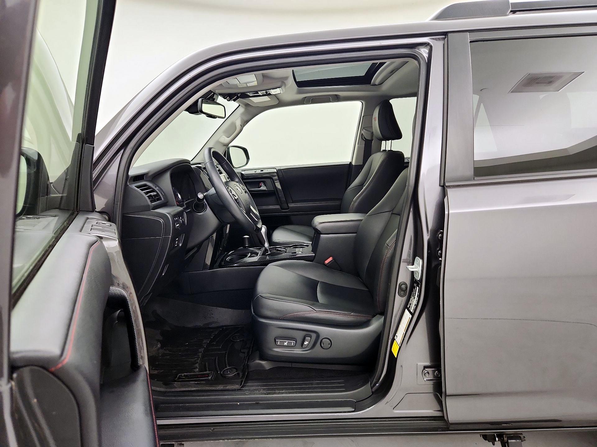 Thumbnail: 2021 Toyota 4Runner - 11