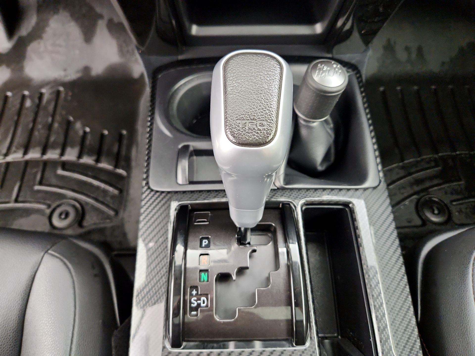 Thumbnail: 2021 Toyota 4Runner - 18