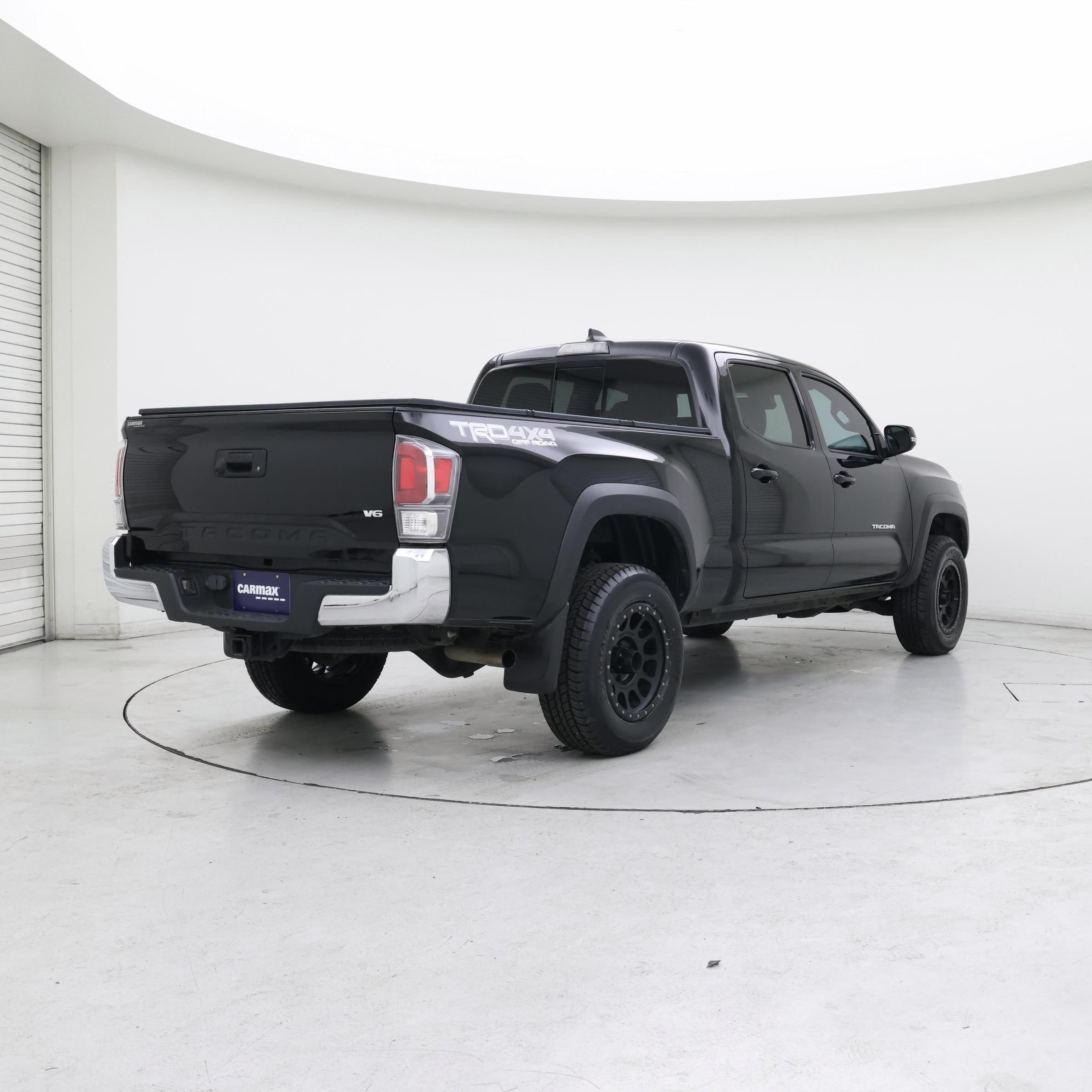 Thumbnail: 2021 Toyota Tacoma - 8