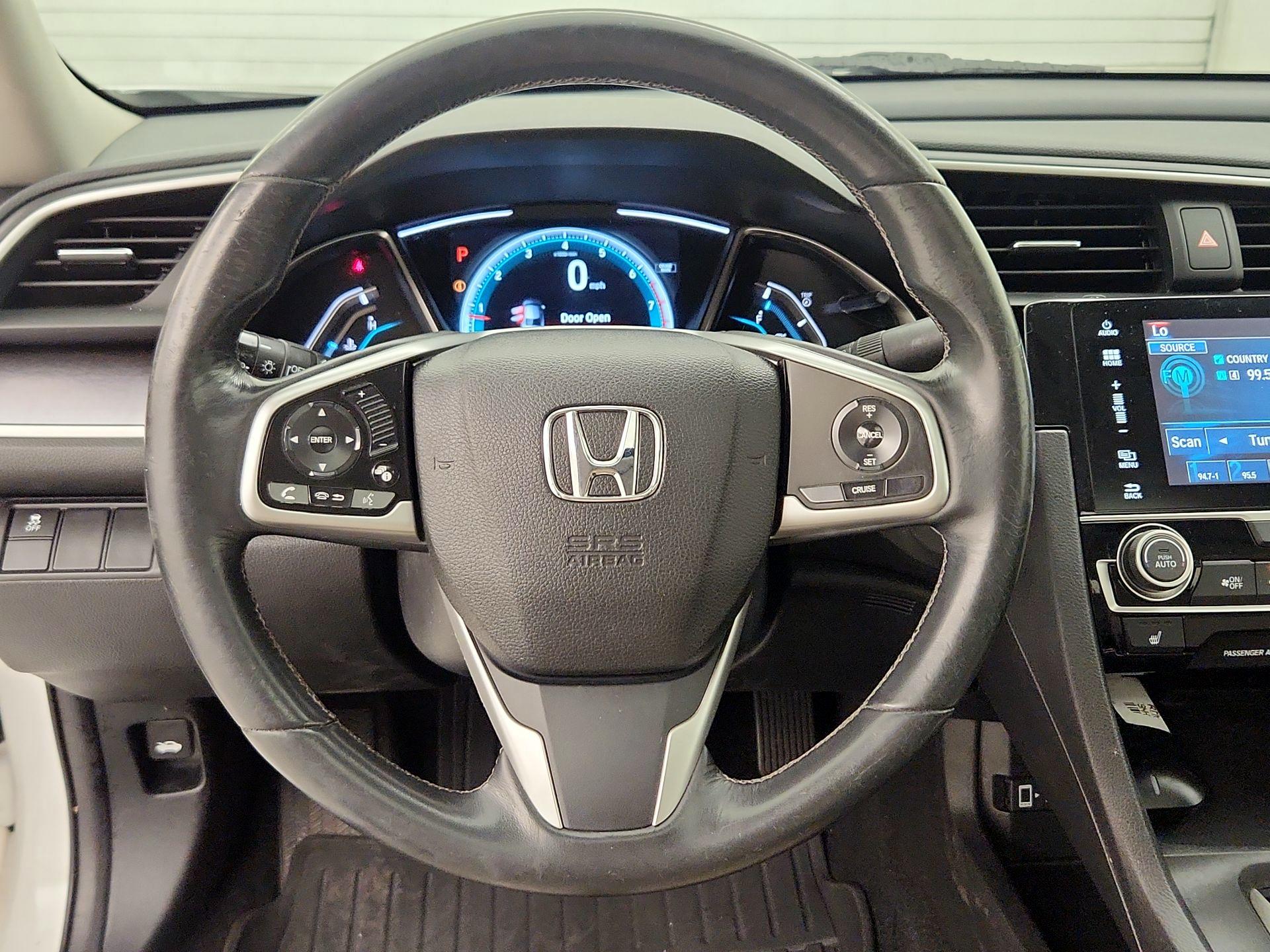 Thumbnail: 2017 Honda Civic - 10
