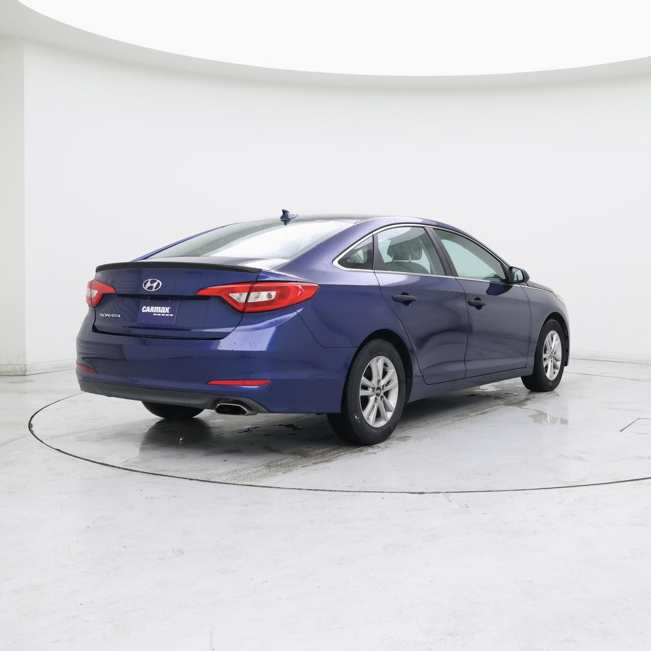 Thumbnail: 2016 Hyundai Sonata - 8