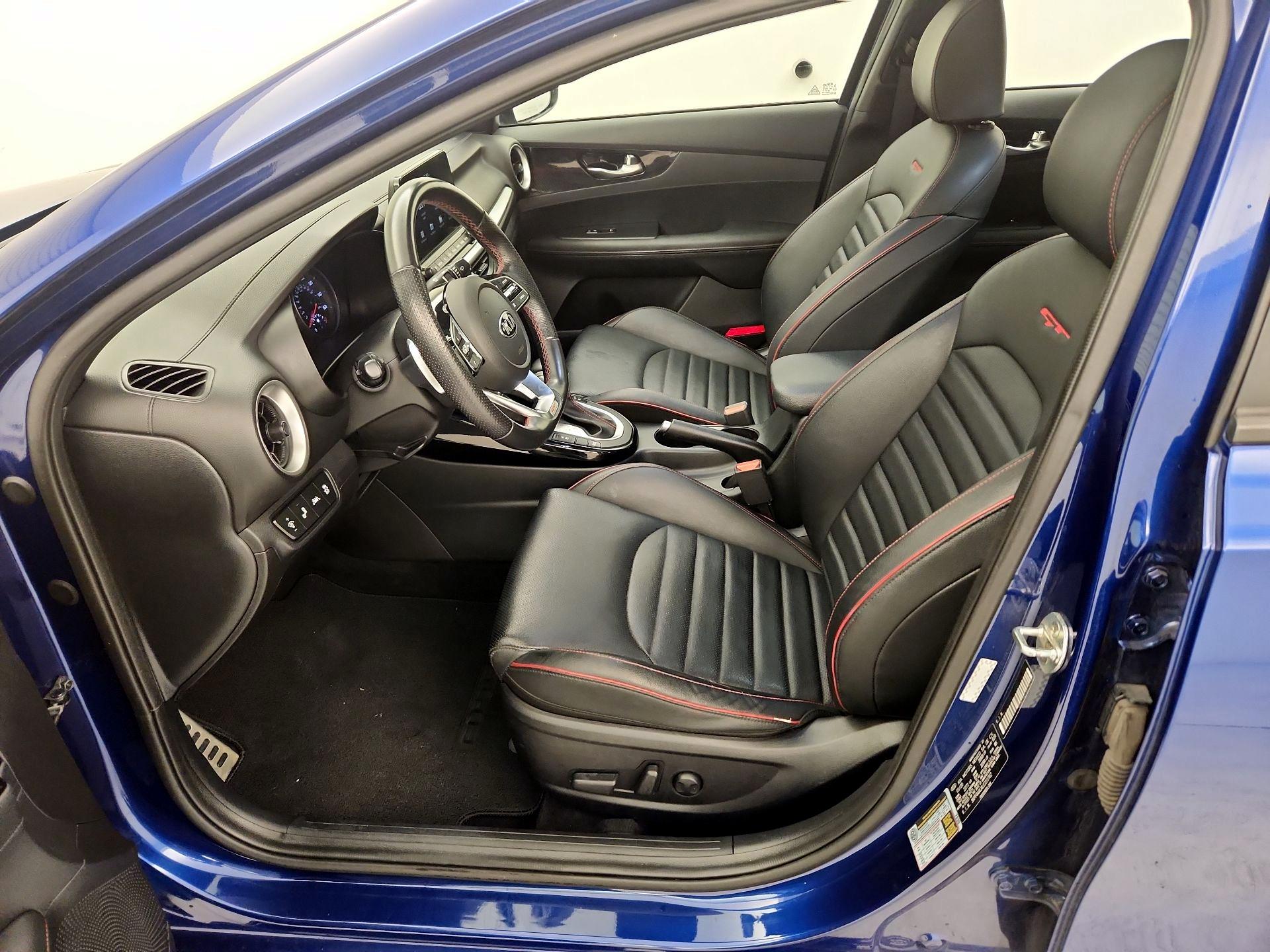 Thumbnail: 2020 Kia Forte - 11