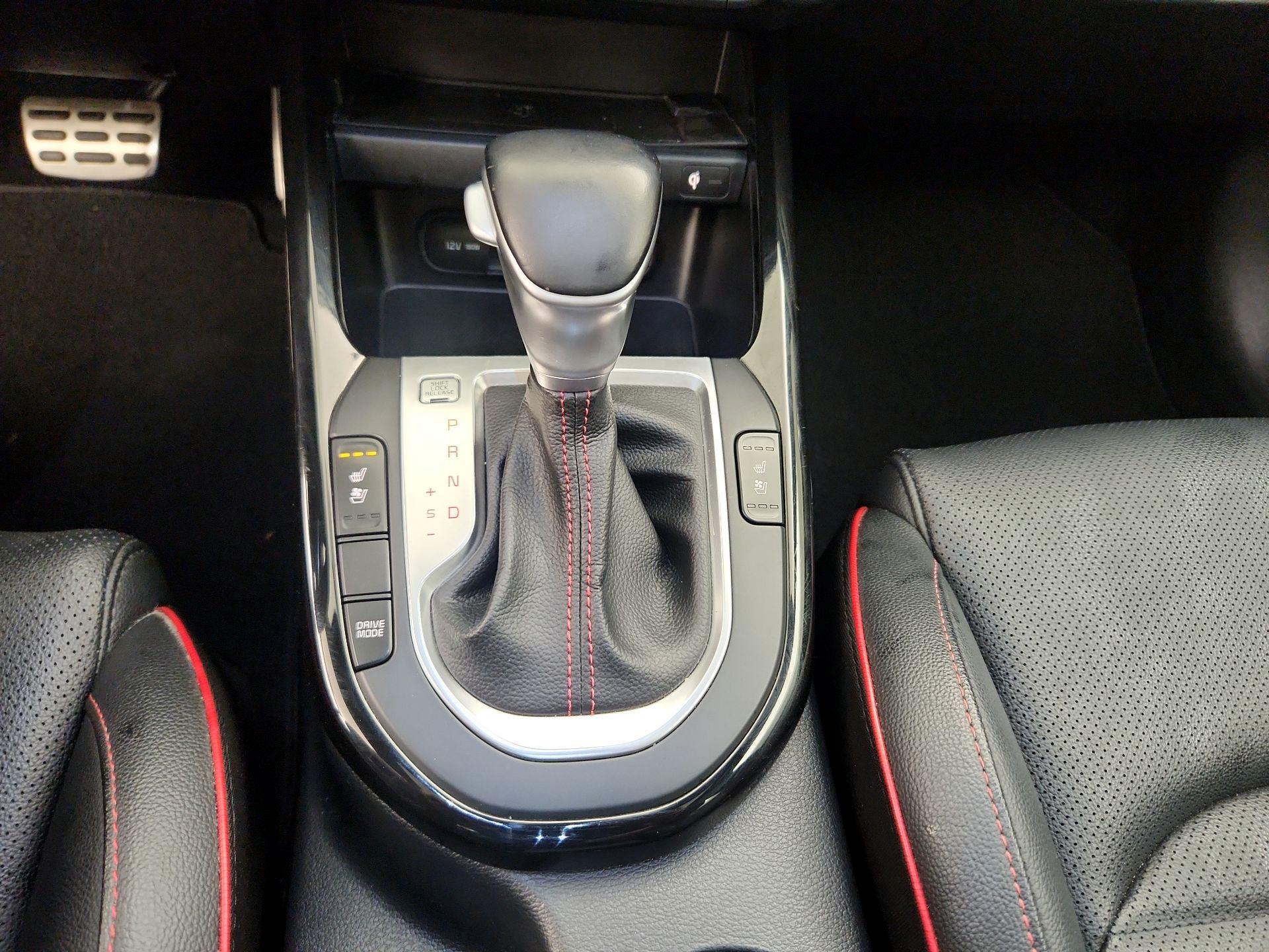 Thumbnail: 2020 Kia Forte - 17