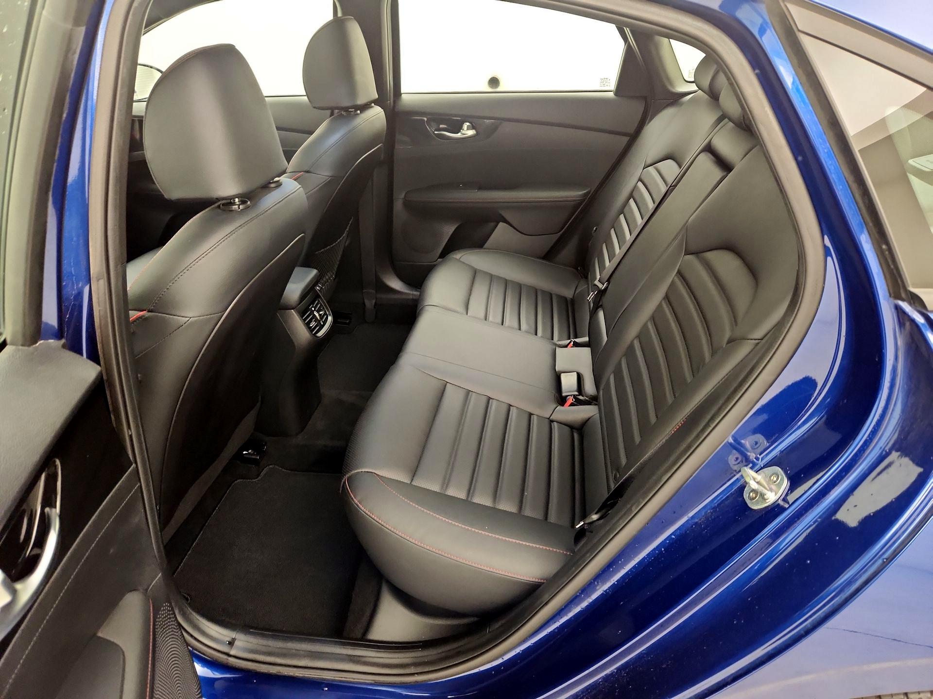 Thumbnail: 2020 Kia Forte - 20