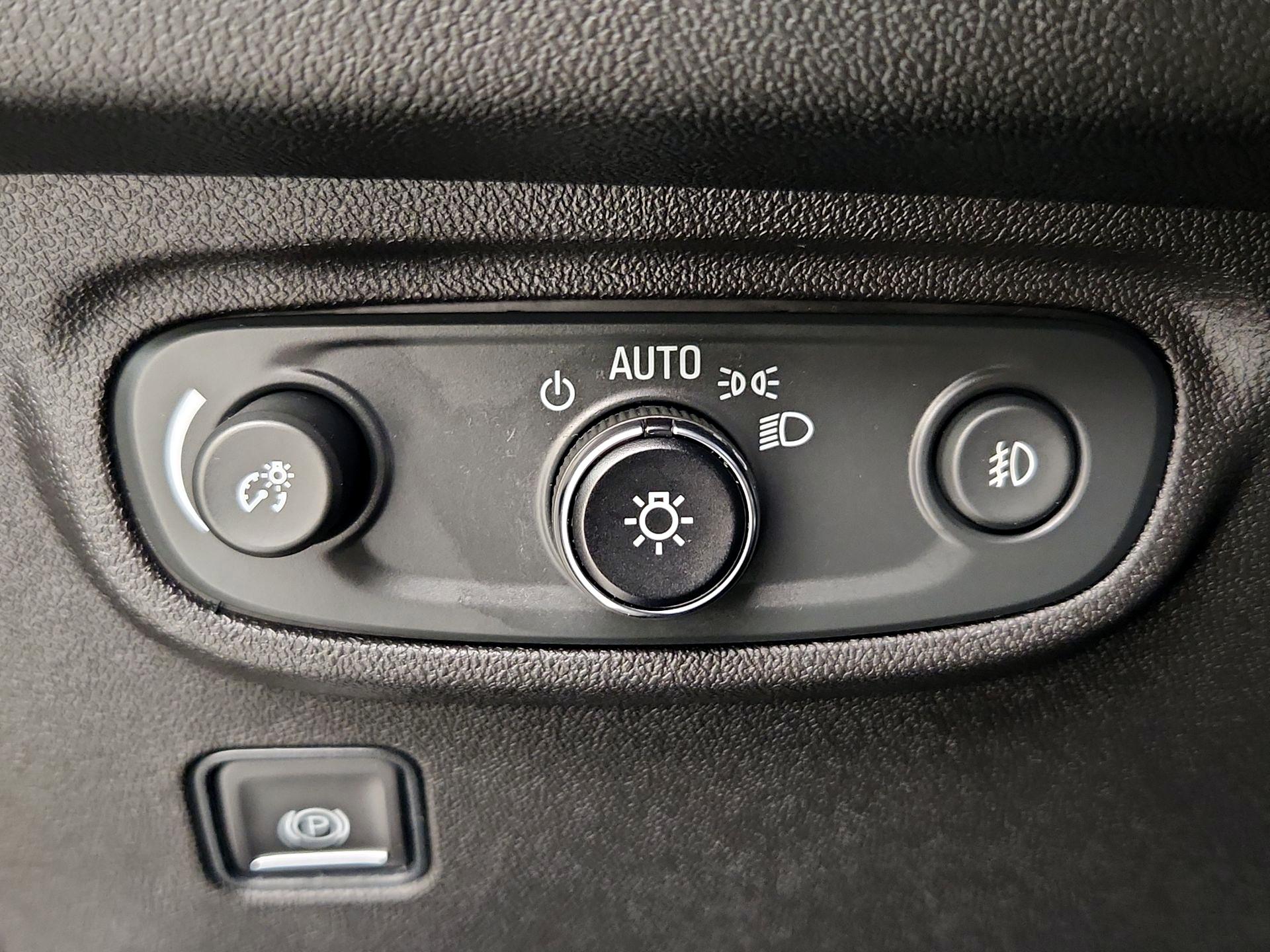 Thumbnail: 2023 GMC Terrain - 13