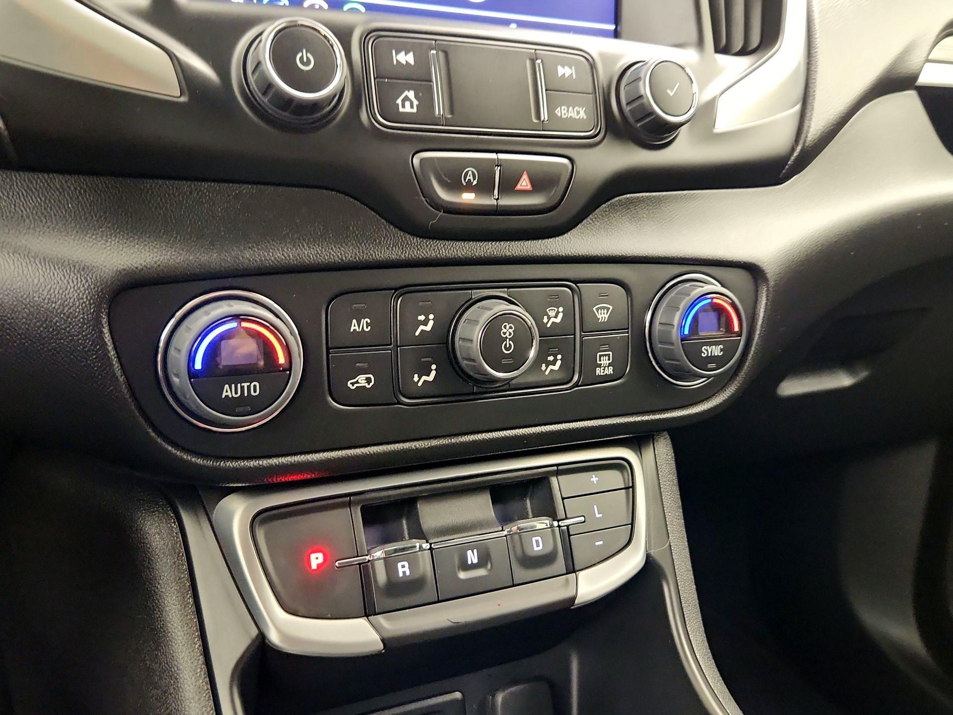 Thumbnail: 2023 GMC Terrain - 16