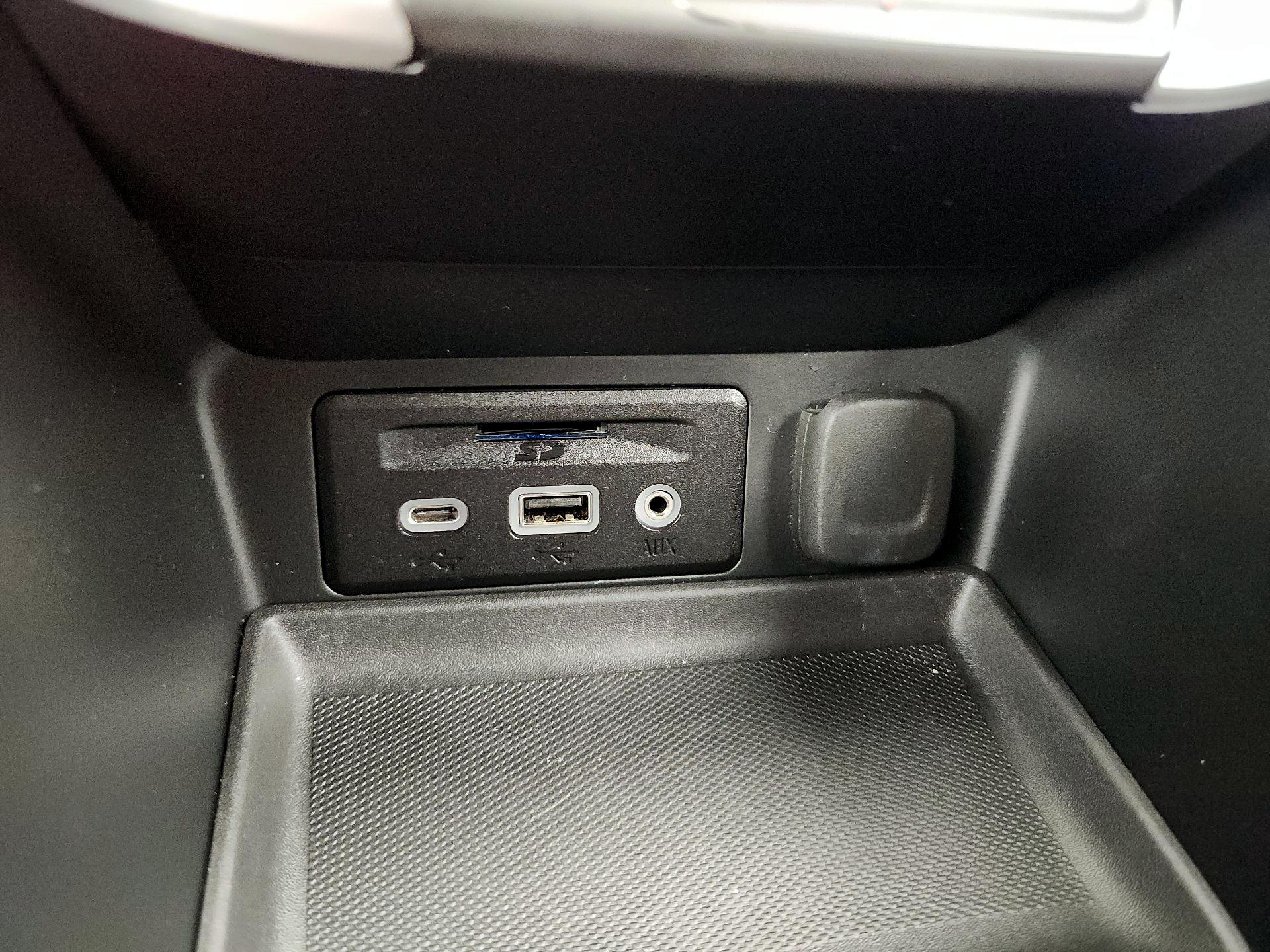 Thumbnail: 2023 GMC Terrain - 18